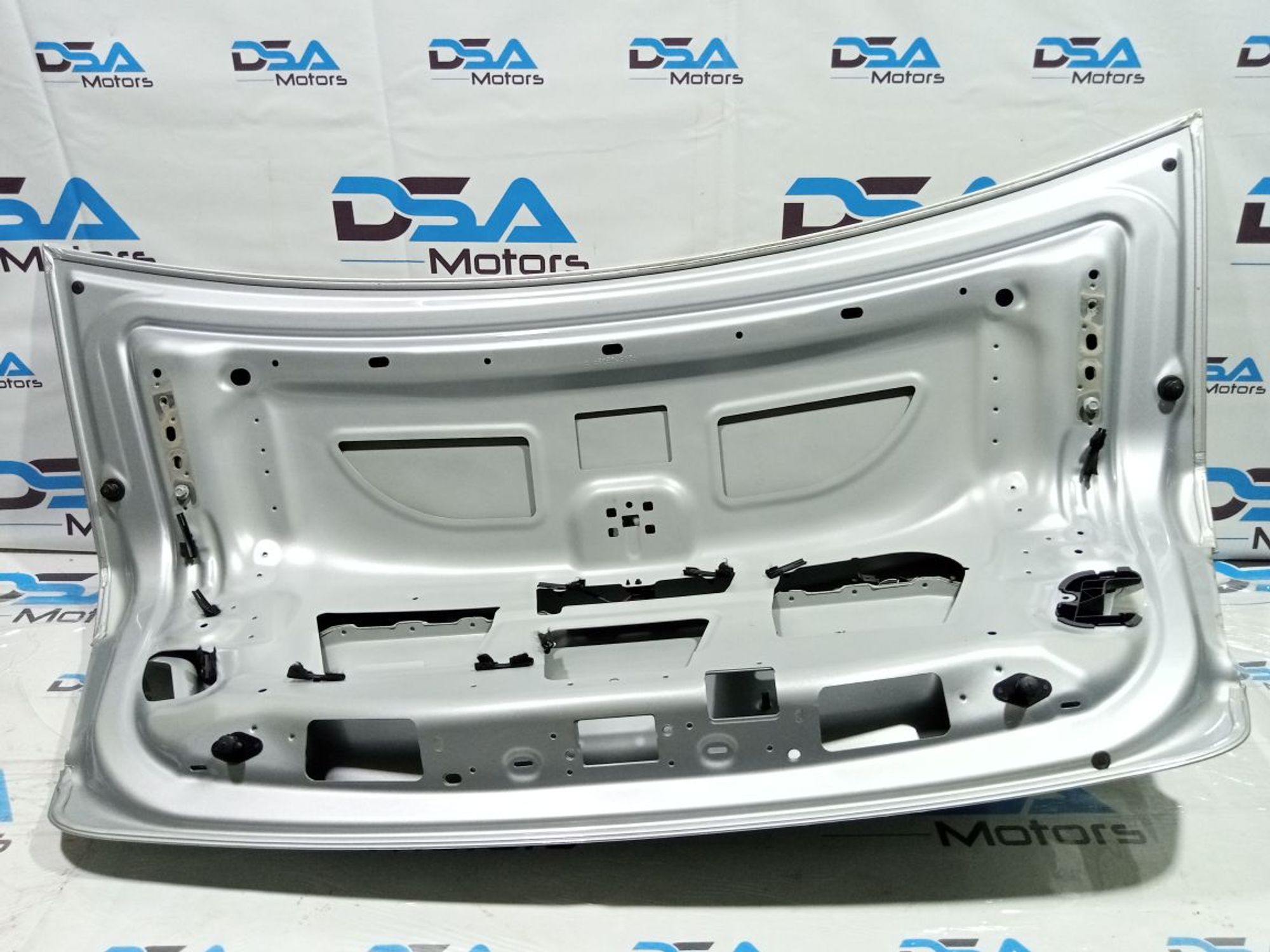 https://ycs.partsauto.market/partsauto-images/thmbs/userImages/b7628e092085f1f91467af1afb6e7630/part/e2612fd8-dddb-4331-b1eb-a6c8c2ec5939_1749723496473.jpg
