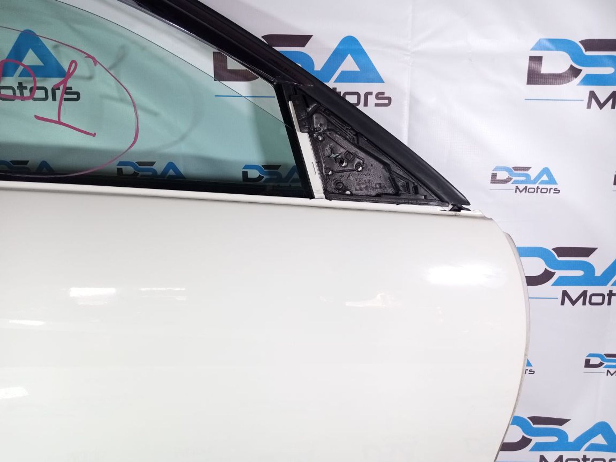 https://ycs.partsauto.market/partsauto-images/thmbs/userImages/b7628e092085f1f91467af1afb6e7630/part/e26af3b5-4dc5-408c-a89b-fafc744092a9_1741333611728.jpg