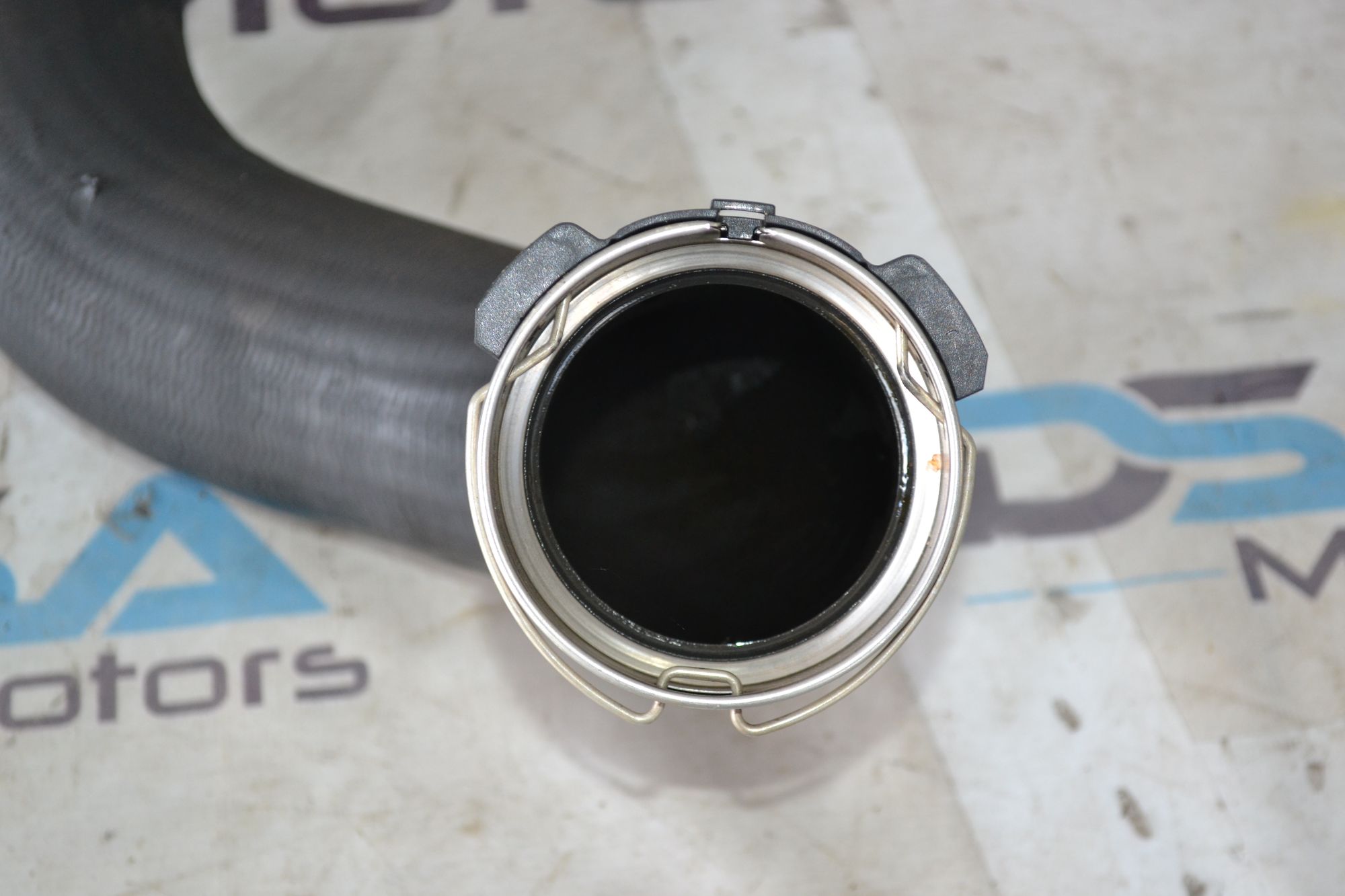 https://ycs.partsauto.market/partsauto-images/thmbs/userImages/b7628e092085f1f91467af1afb6e7630/part/e27ced16-a96f-43fb-8640-0e978246345c_1785416940849.jpg