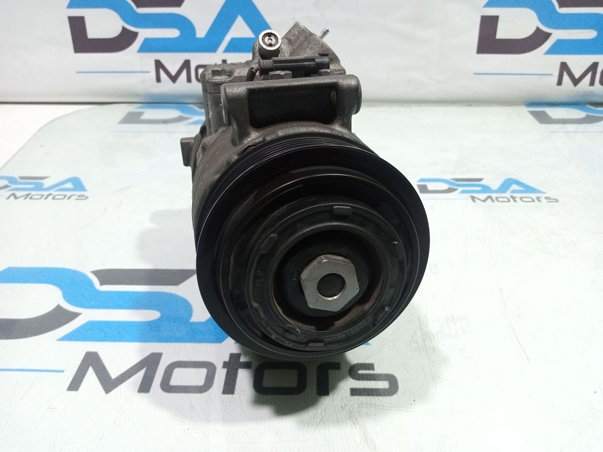 https://ycs.partsauto.market/partsauto-images/thmbs/userImages/b7628e092085f1f91467af1afb6e7630/part/e2df3fa9-8813-4b48-a15d-785347b74898_1747849105471.jpg