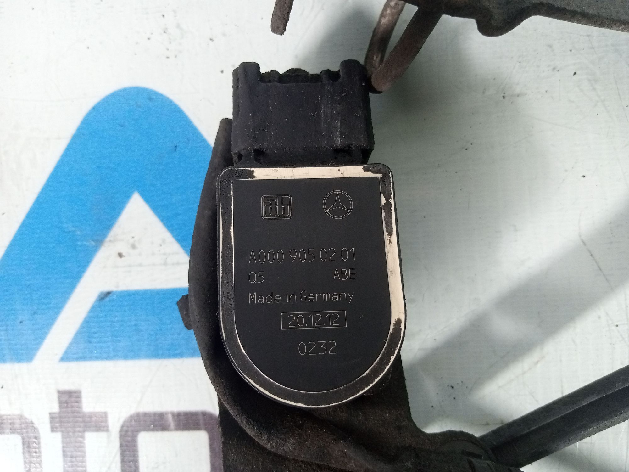 https://ycs.partsauto.market/partsauto-images/thmbs/userImages/b7628e092085f1f91467af1afb6e7630/part/e2fbc961-7f07-461f-8122-87c57f9ac261_1719993695511.jpg
