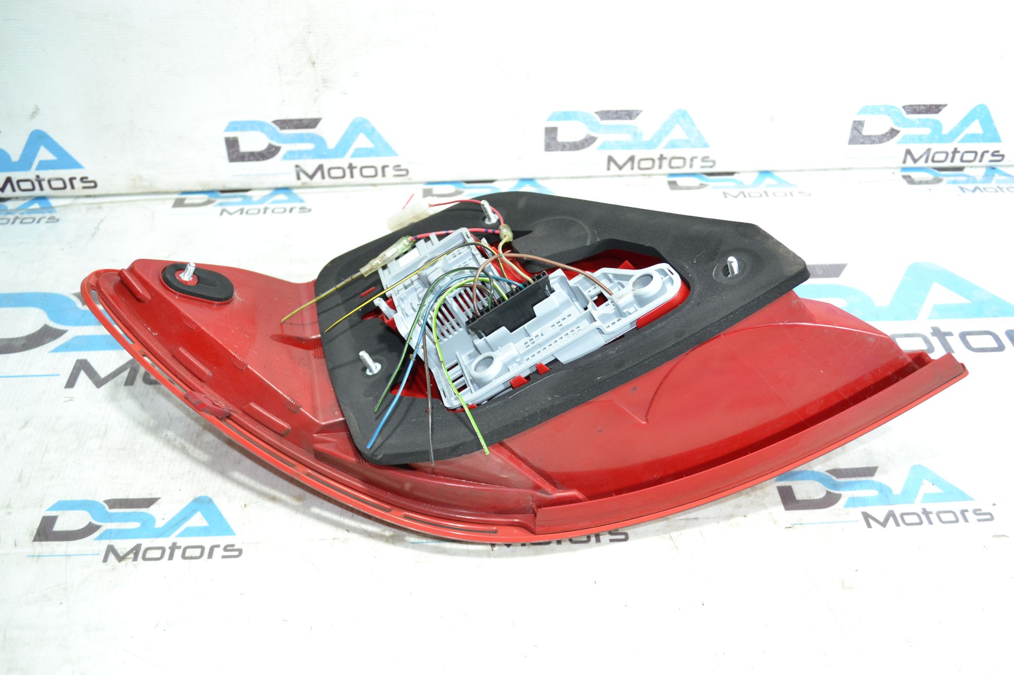 https://ycs.partsauto.market/partsauto-images/thmbs/userImages/b7628e092085f1f91467af1afb6e7630/part/e30254e8-d878-42b5-9b58-7a29d66bce41_1783949308370.jpg
