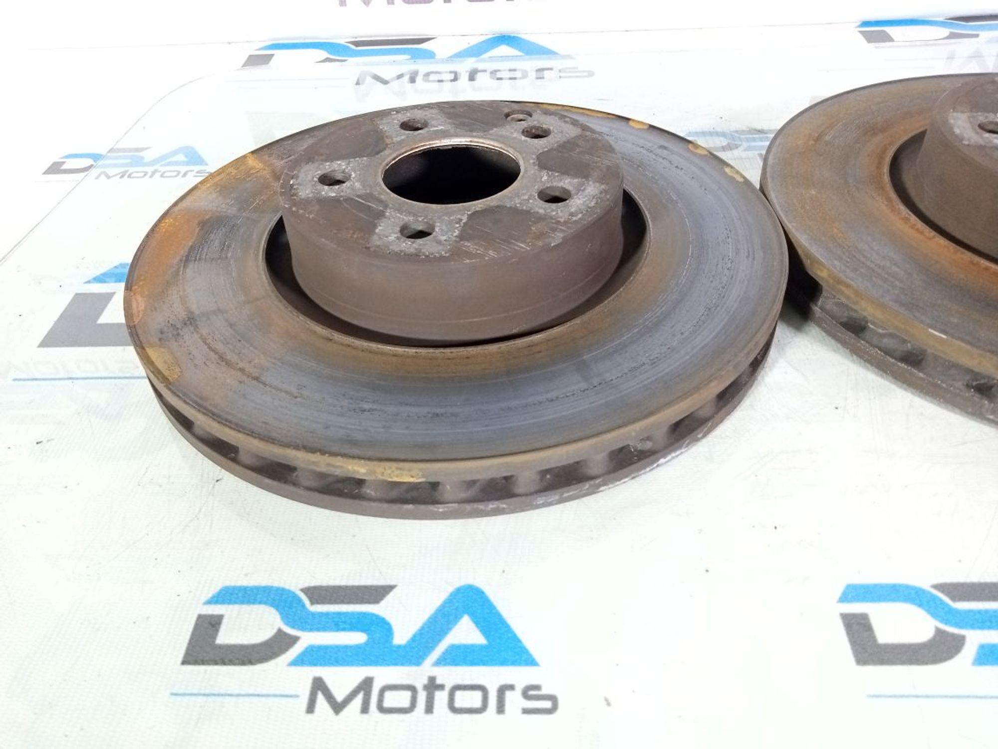 https://ycs.partsauto.market/partsauto-images/thmbs/userImages/b7628e092085f1f91467af1afb6e7630/part/e33c0d85-486b-41ae-b558-a3abb93f7507_1740838891185.jpg