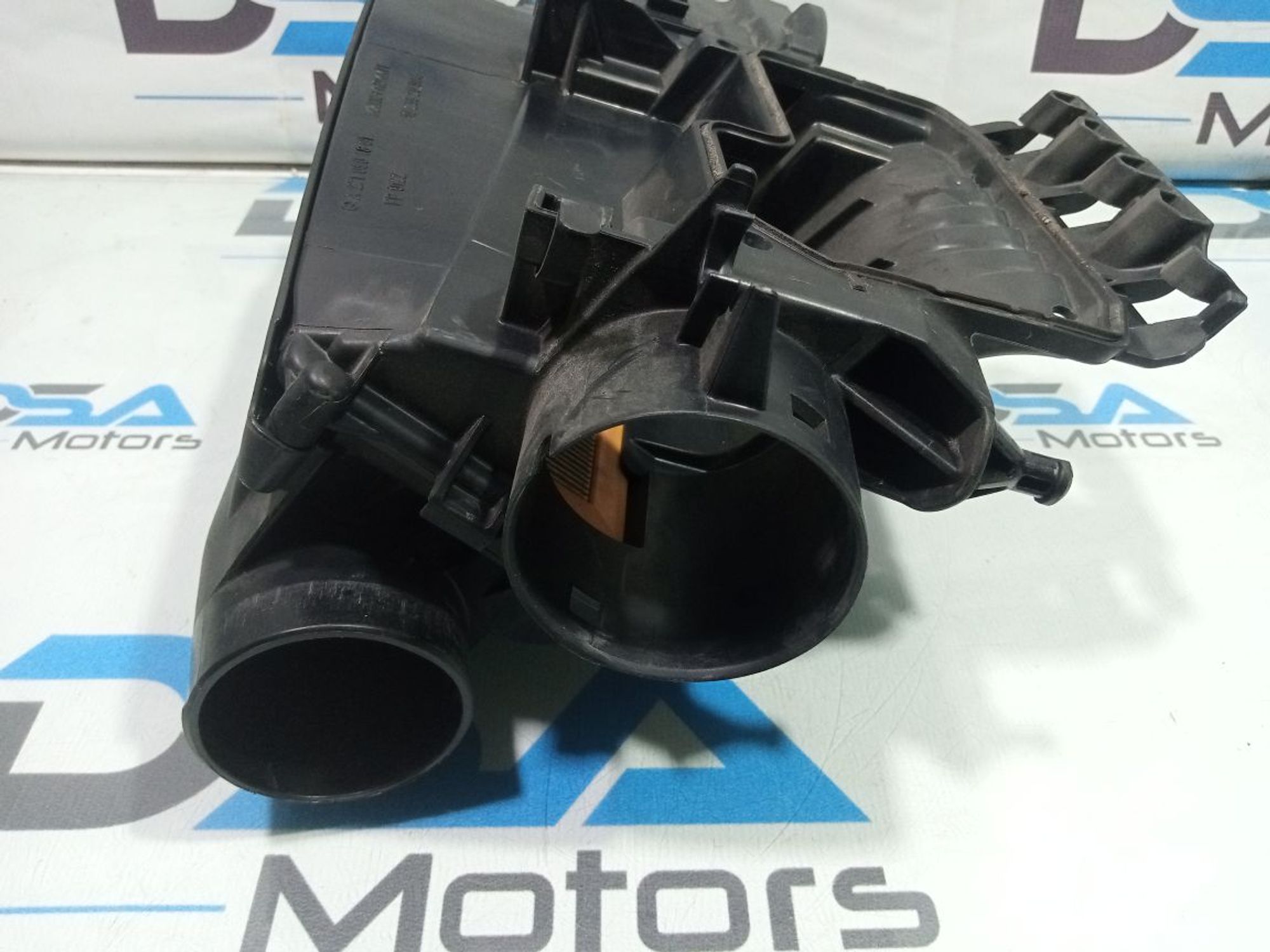 https://ycs.partsauto.market/partsauto-images/thmbs/userImages/b7628e092085f1f91467af1afb6e7630/part/e366619e-48fa-4e0f-8896-de4cdc146f07_1748280096013.jpg
