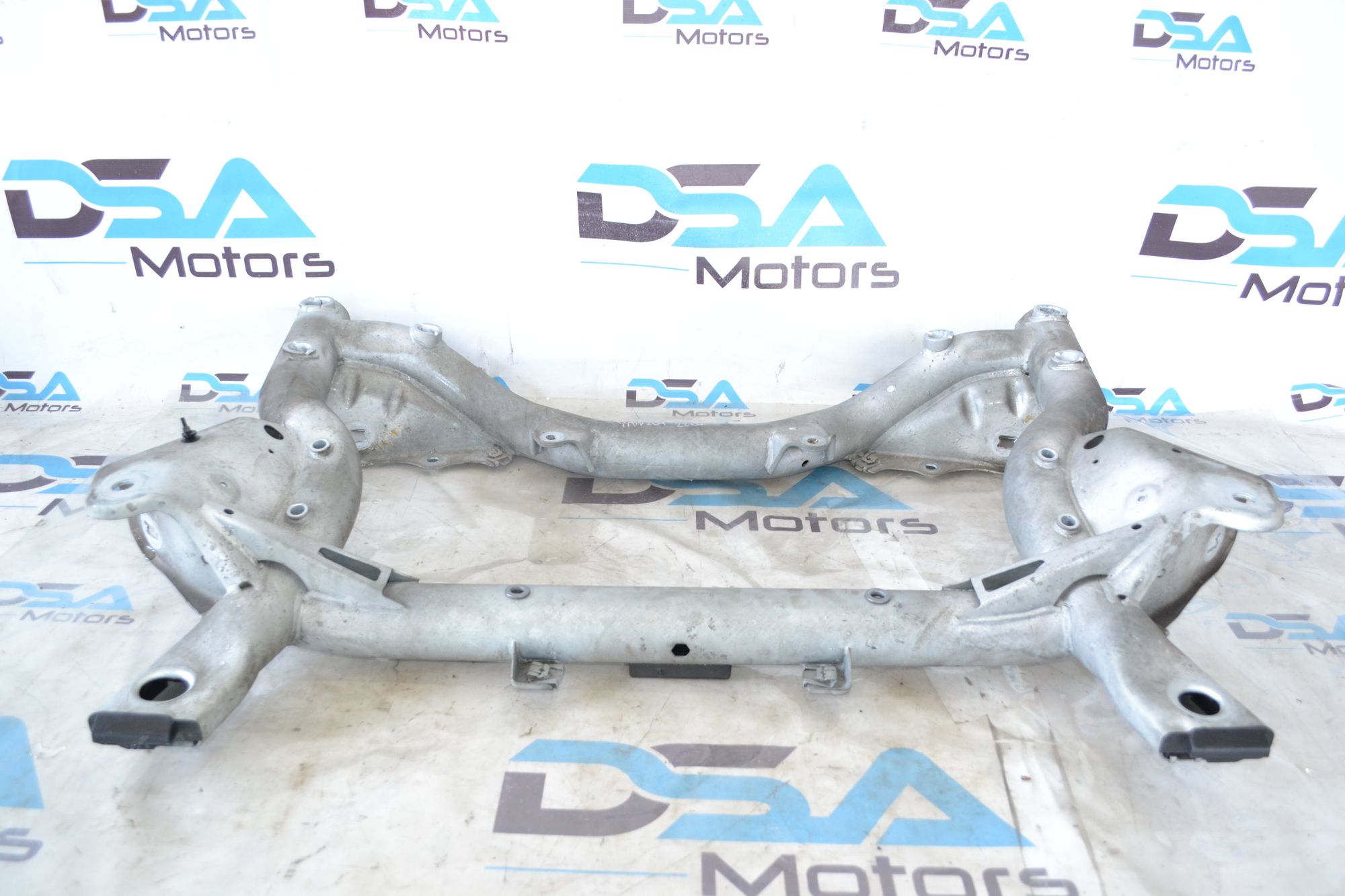 https://ycs.partsauto.market/partsauto-images/thmbs/userImages/b7628e092085f1f91467af1afb6e7630/part/e37238d7-6cfc-4313-a45e-2f2508f44266_1785411169104.jpg