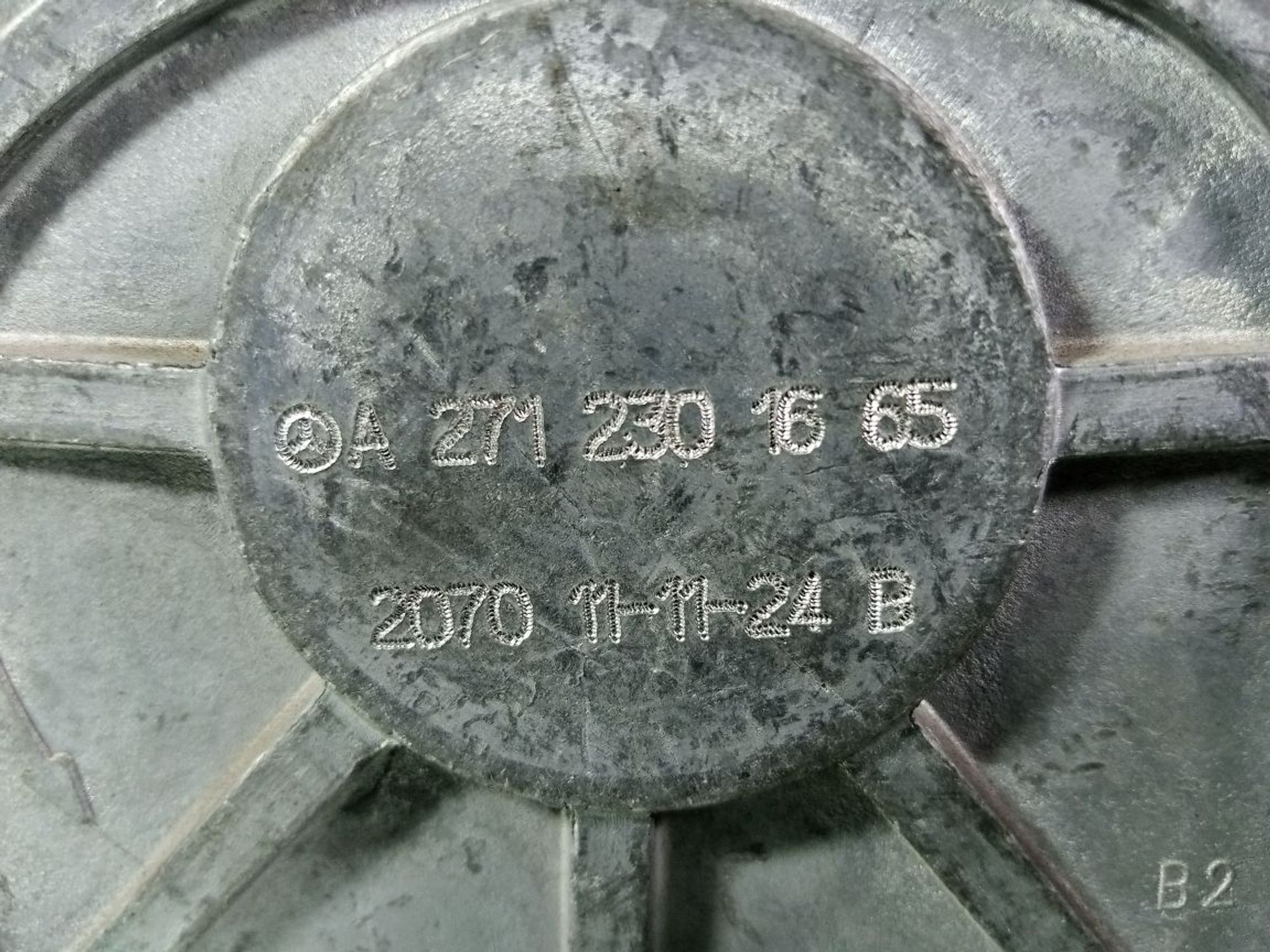 https://ycs.partsauto.market/partsauto-images/thmbs/userImages/b7628e092085f1f91467af1afb6e7630/part/e3b9e904-c33f-4355-9953-8fd5d5e0d4af_1744702572470.jpg