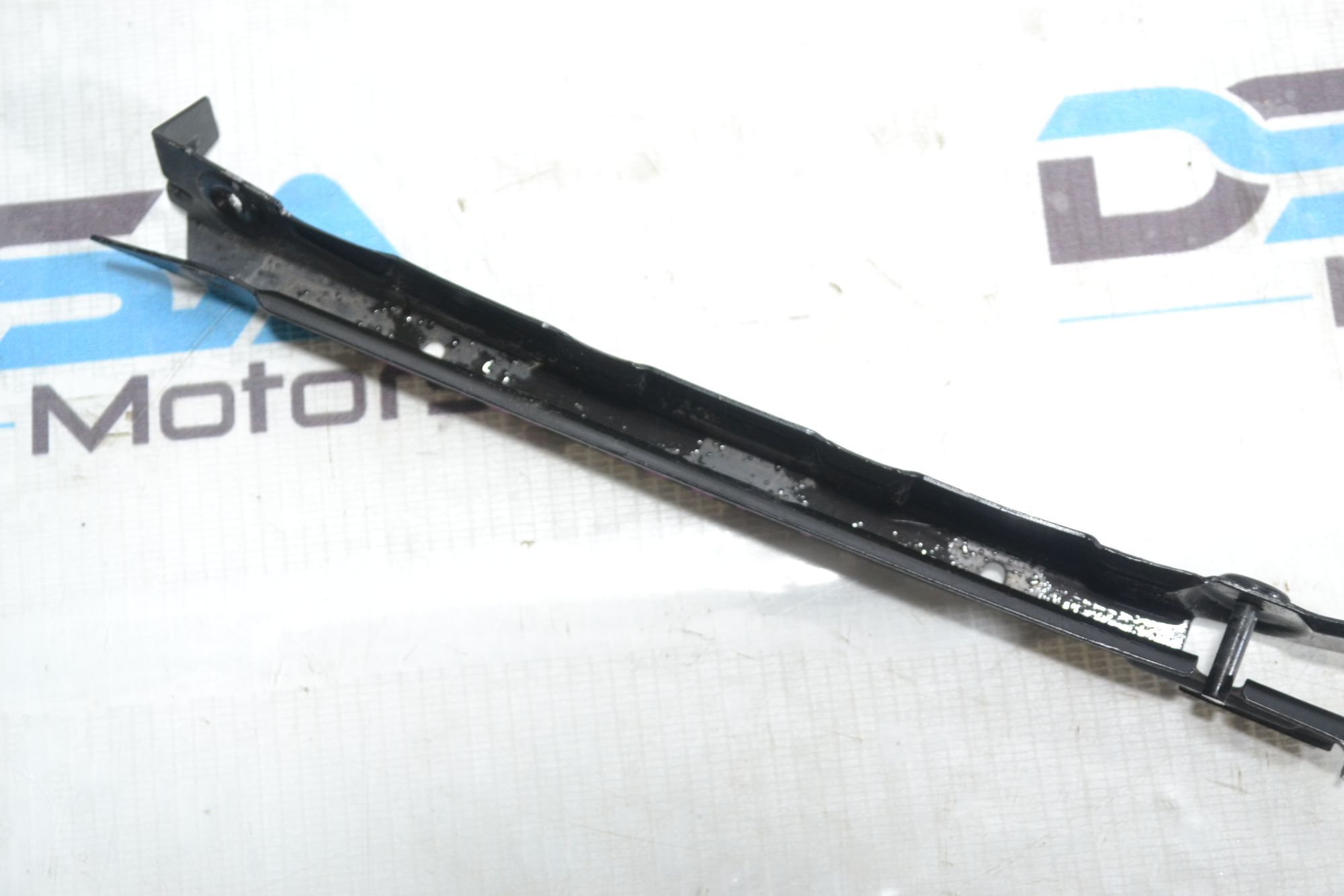 https://ycs.partsauto.market/partsauto-images/thmbs/userImages/b7628e092085f1f91467af1afb6e7630/part/e3c68852-31ca-4c38-83e4-32243a3e2096_1781075852869.jpg
