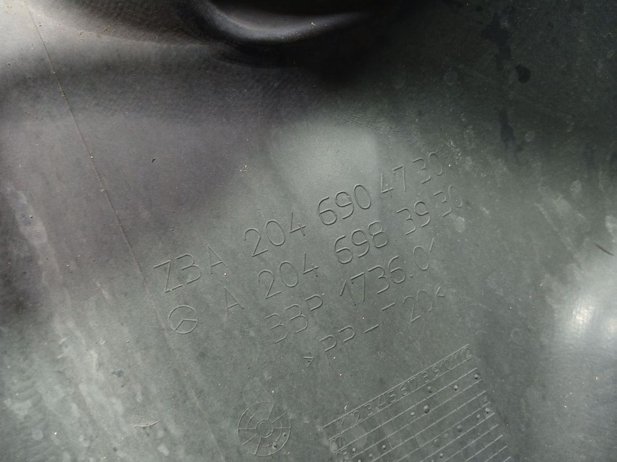 https://ycs.partsauto.market/partsauto-images/thmbs/userImages/b7628e092085f1f91467af1afb6e7630/part/e3e34bdf-d4cd-4716-9d38-5352b3f915f5_1747758541677.jpg