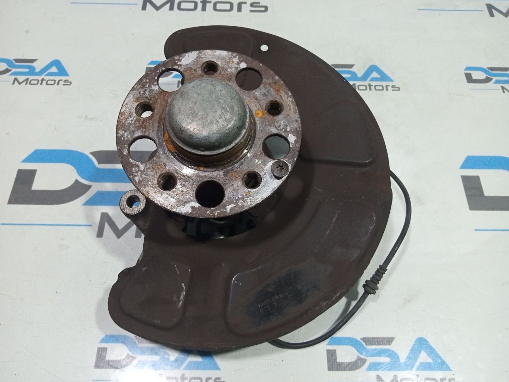 https://ycs.partsauto.market/partsauto-images/thmbs/userImages/b7628e092085f1f91467af1afb6e7630/part/e3e604d7-1bd4-4334-9751-3e7ca1dc77ff_1748891227089.jpg