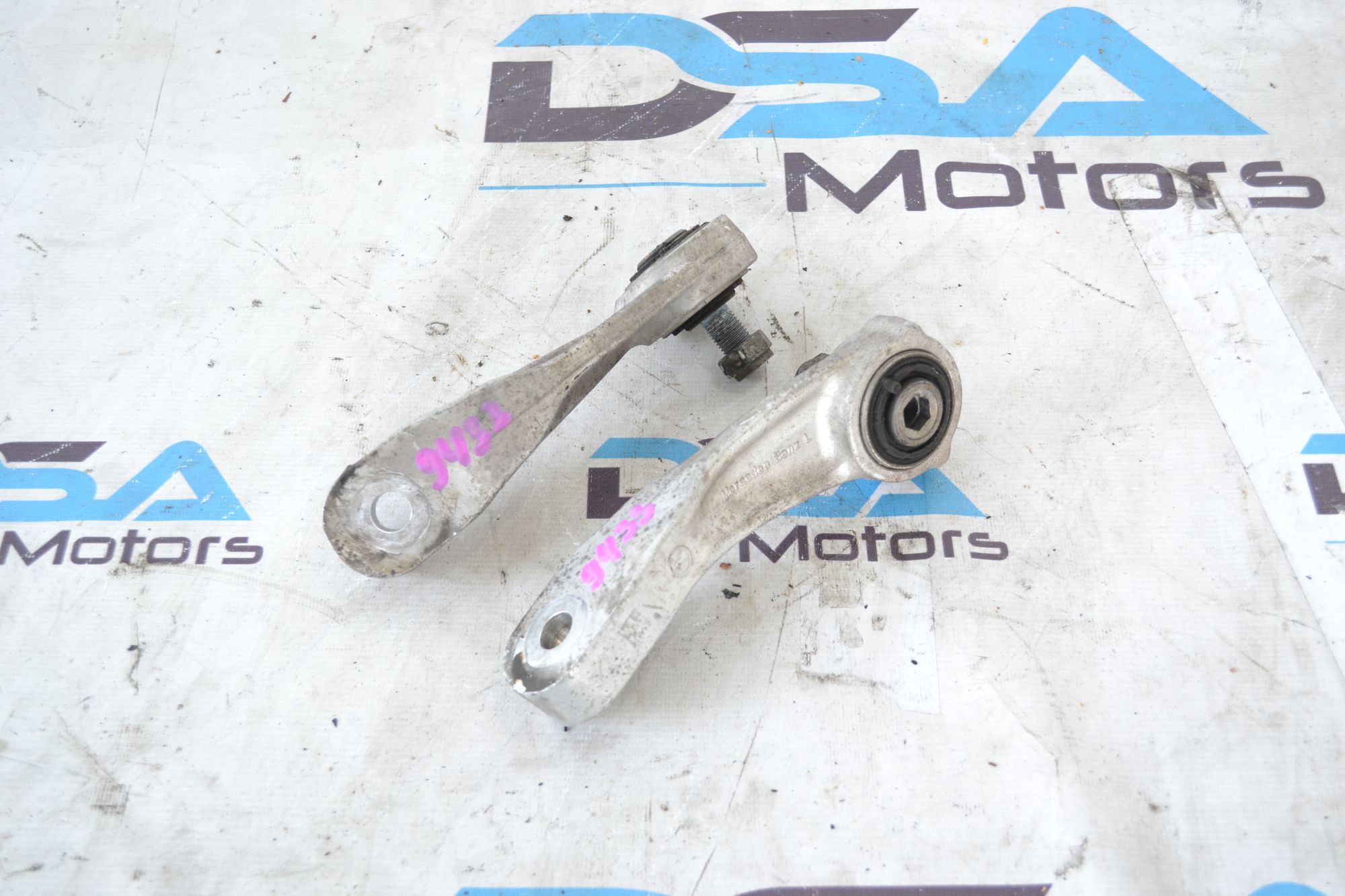 https://ycs.partsauto.market/partsauto-images/thmbs/userImages/b7628e092085f1f91467af1afb6e7630/part/e44dbc27-6f0b-45ae-adb5-d0e17fe08c0e_1785158827599.jpg