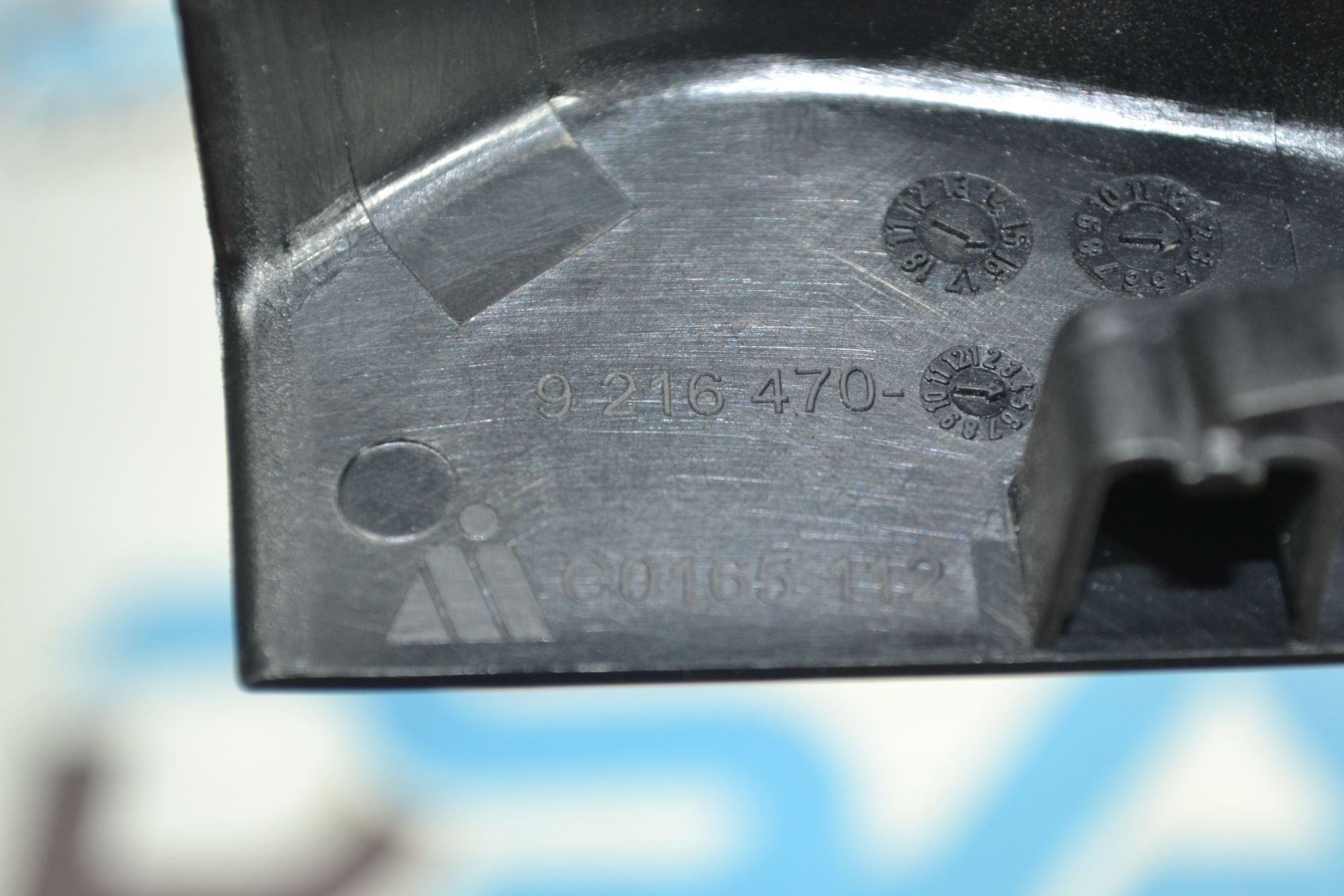 https://ycs.partsauto.market/partsauto-images/thmbs/userImages/b7628e092085f1f91467af1afb6e7630/part/e46f7f1b-69fd-4ebb-91a8-24a67eedcd68_1781158766584.jpg