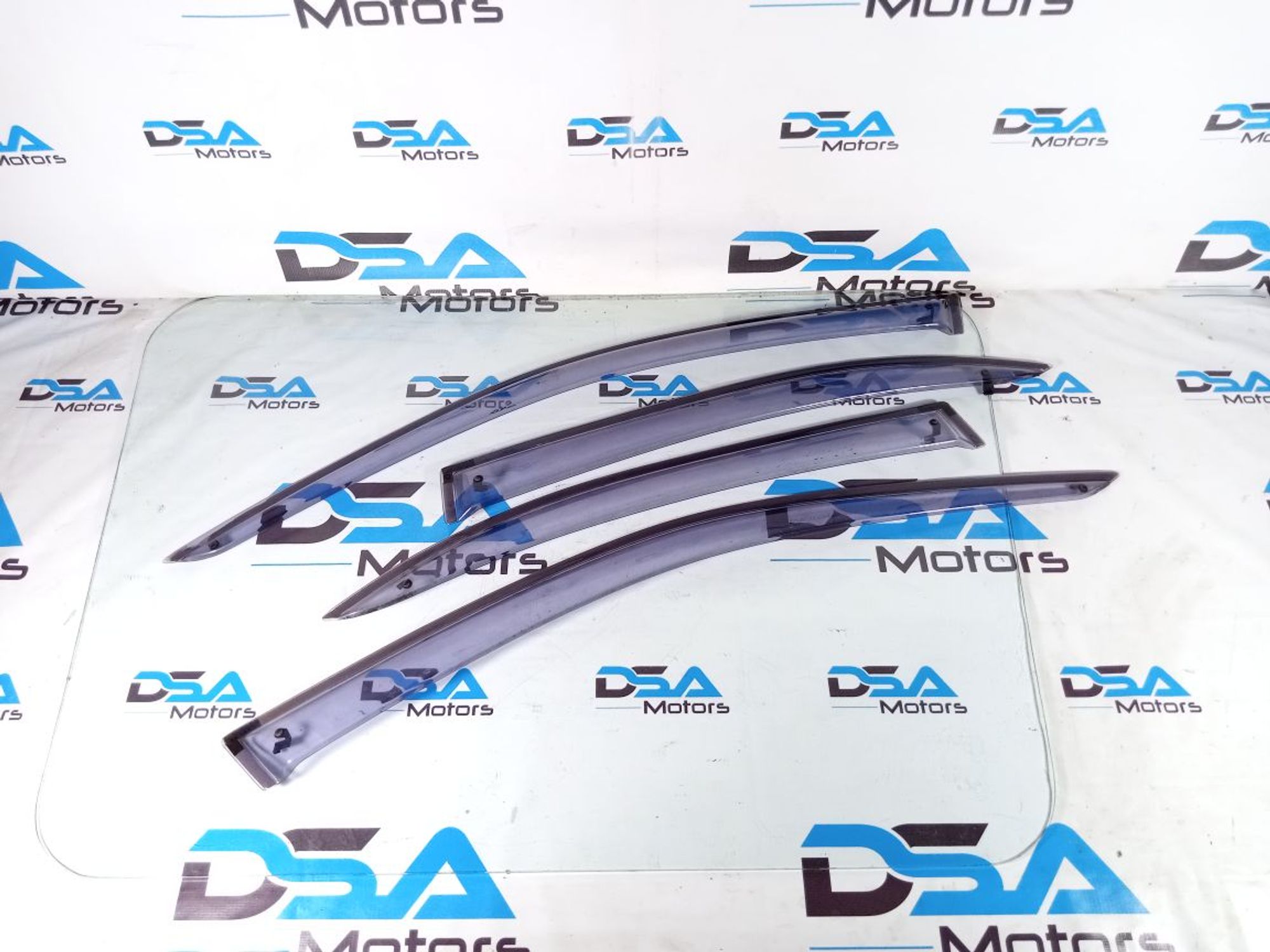 https://ycs.partsauto.market/partsauto-images/thmbs/userImages/b7628e092085f1f91467af1afb6e7630/part/e4a81b15-4829-414e-b7f3-bf2f27d954ae_1721037939956.jpg