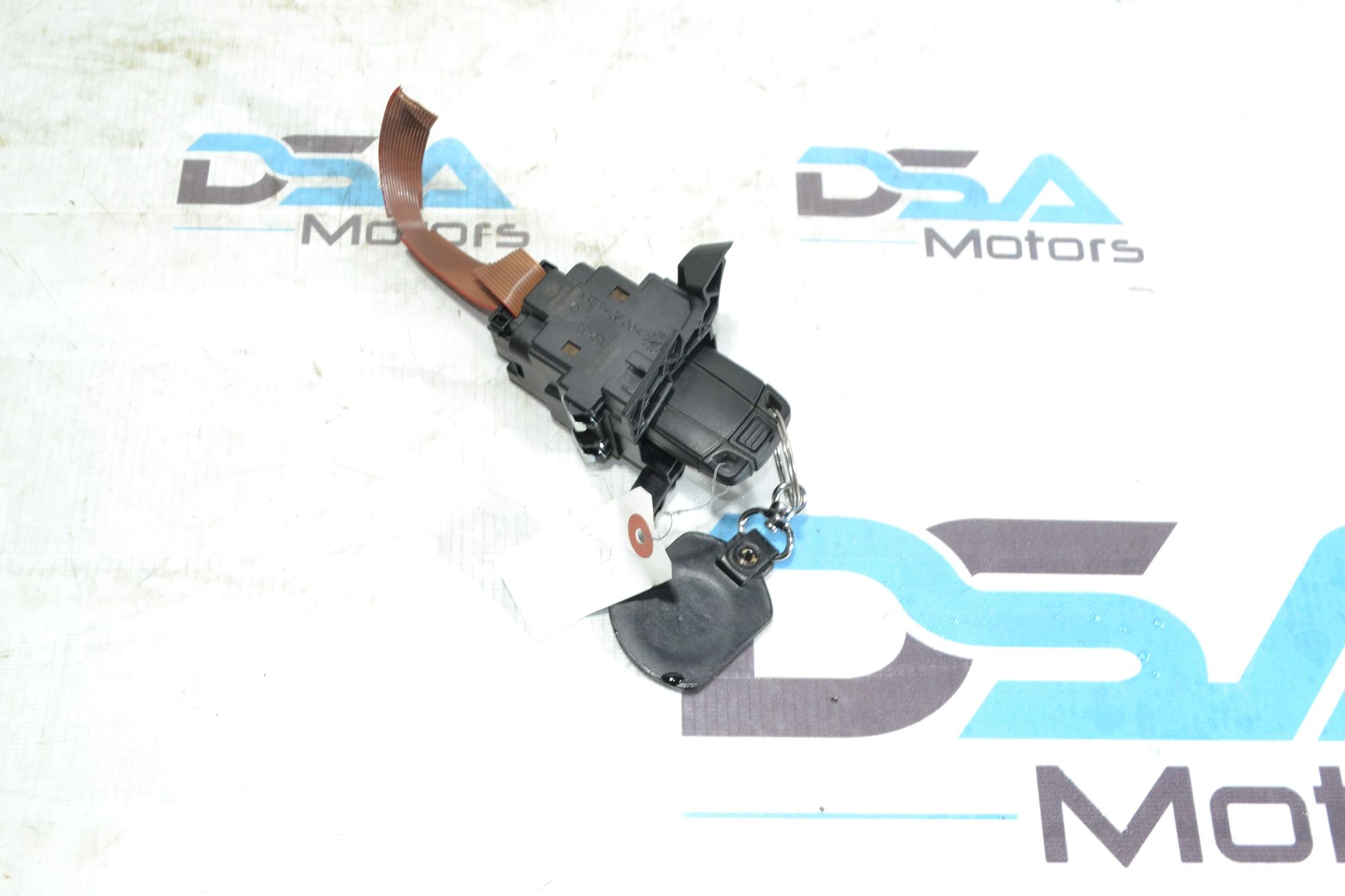 https://ycs.partsauto.market/partsauto-images/thmbs/userImages/b7628e092085f1f91467af1afb6e7630/part/e4c78b2b-eb48-49b8-8635-2972524defa3_1781605804485.jpg