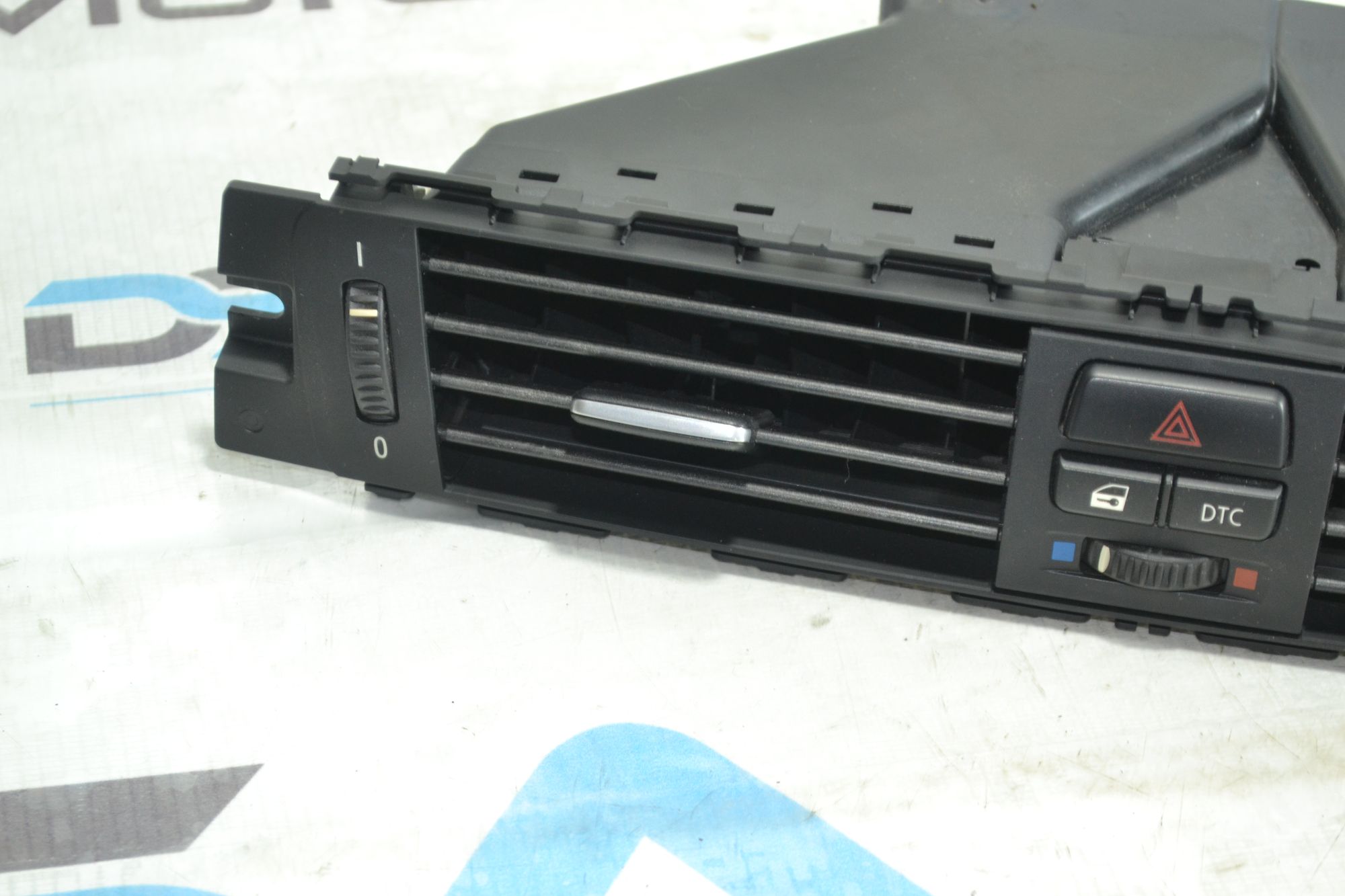 https://ycs.partsauto.market/partsauto-images/thmbs/userImages/b7628e092085f1f91467af1afb6e7630/part/e5034241-4790-48e5-95c3-f1764715fb2e_1781167061805.jpg