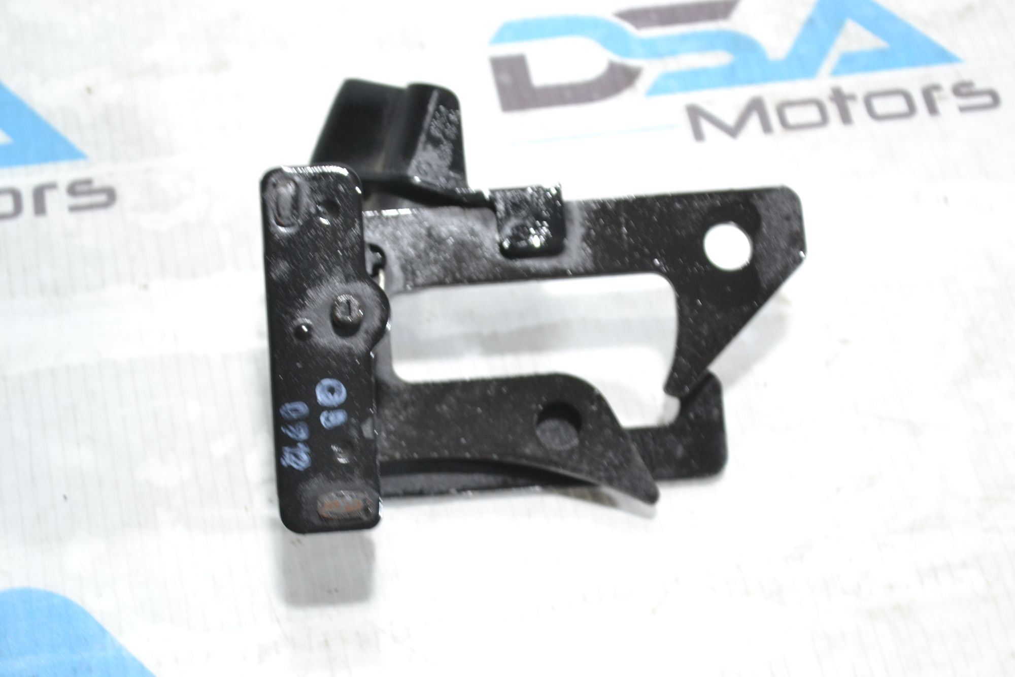 https://ycs.partsauto.market/partsauto-images/thmbs/userImages/b7628e092085f1f91467af1afb6e7630/part/e61dc13f-6abe-4613-abf2-6dcc83b6bd41_1780985302247.jpg