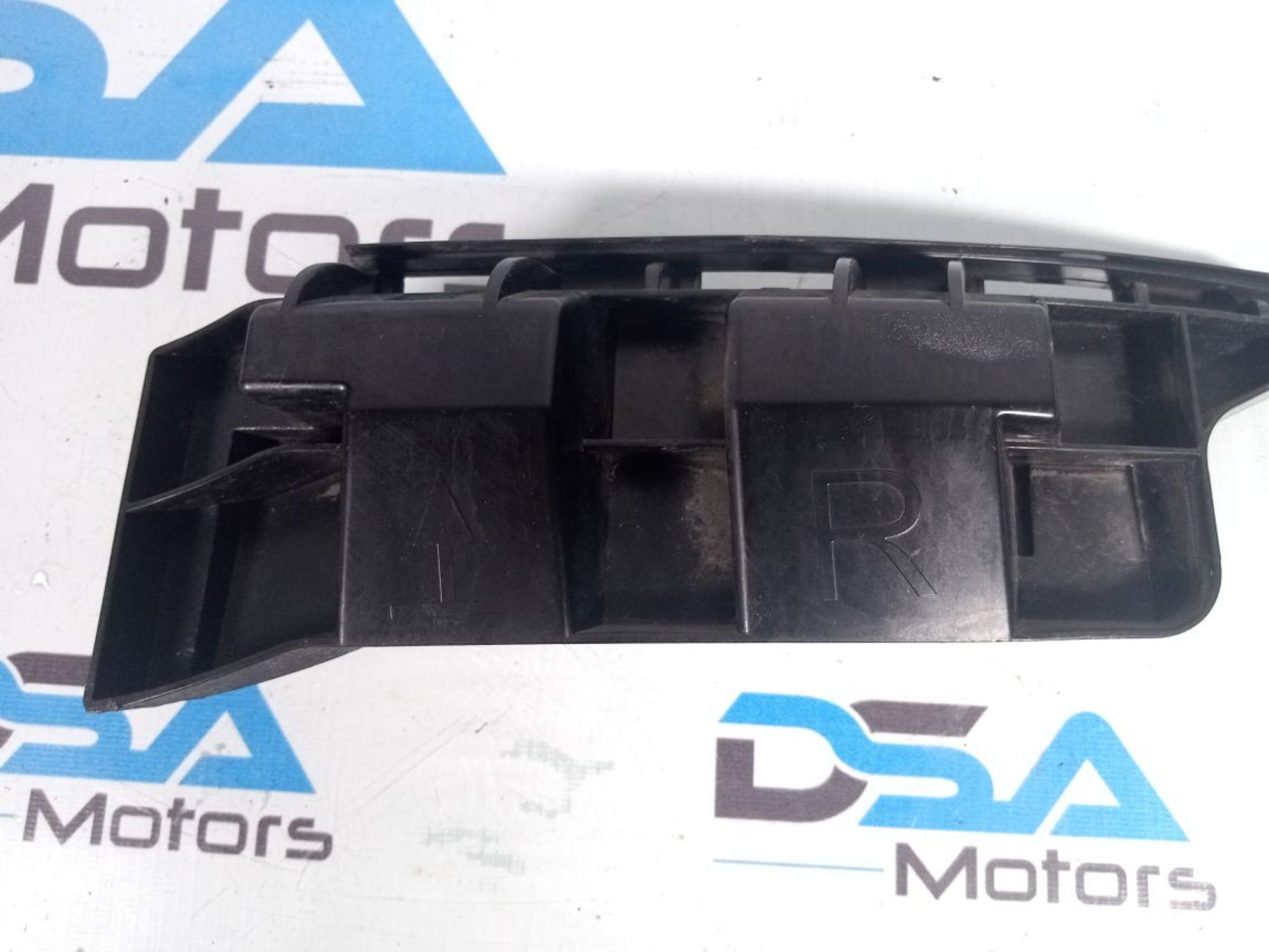 https://ycs.partsauto.market/partsauto-images/thmbs/userImages/b7628e092085f1f91467af1afb6e7630/part/e61efafc-c034-435d-806a-e756c0d45874_1720712936788.jpg