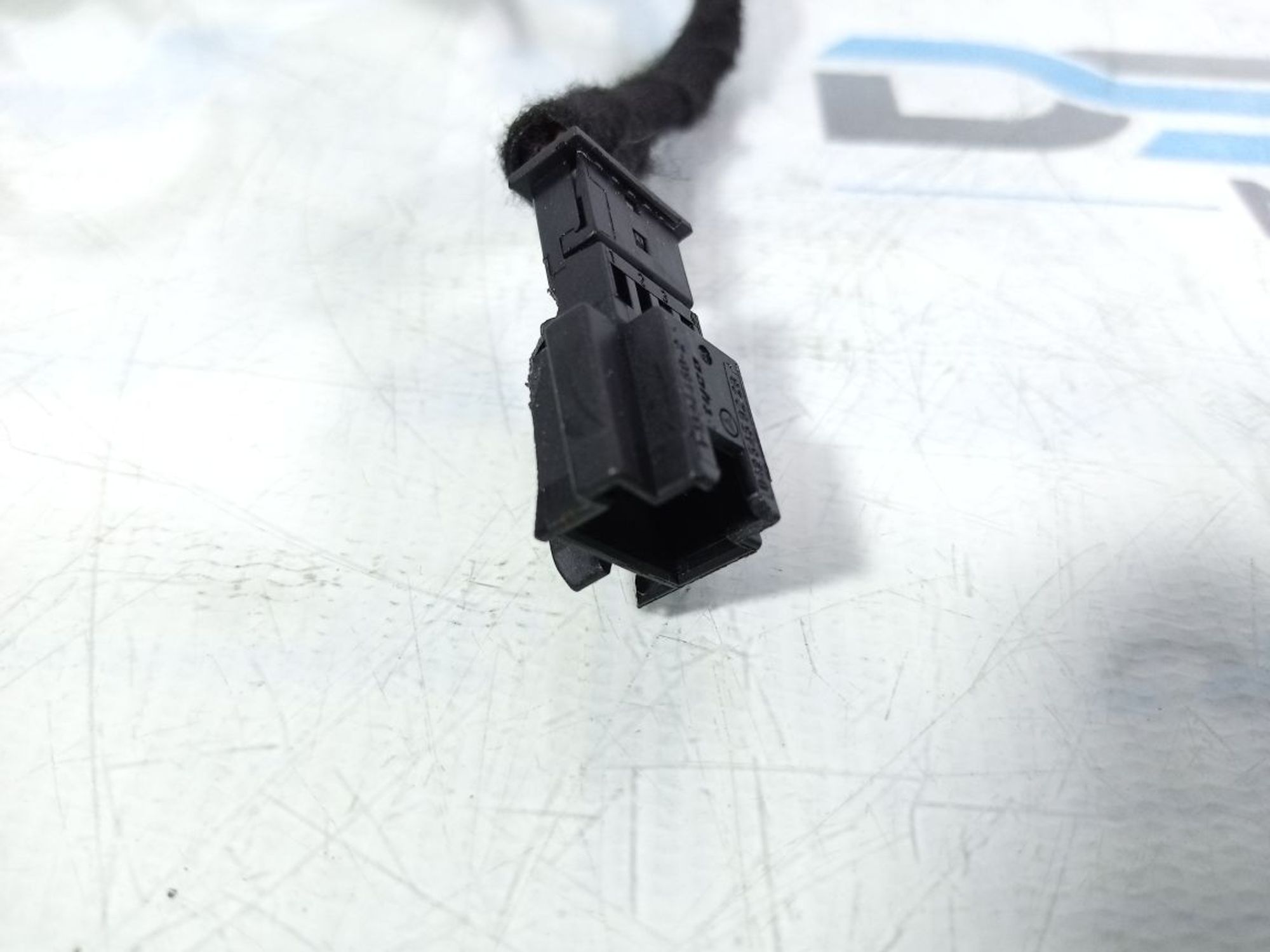 https://ycs.partsauto.market/partsauto-images/thmbs/userImages/b7628e092085f1f91467af1afb6e7630/part/e6493fa6-b6d3-4ca8-83bc-e100e49053a8_1742906938795.jpg
