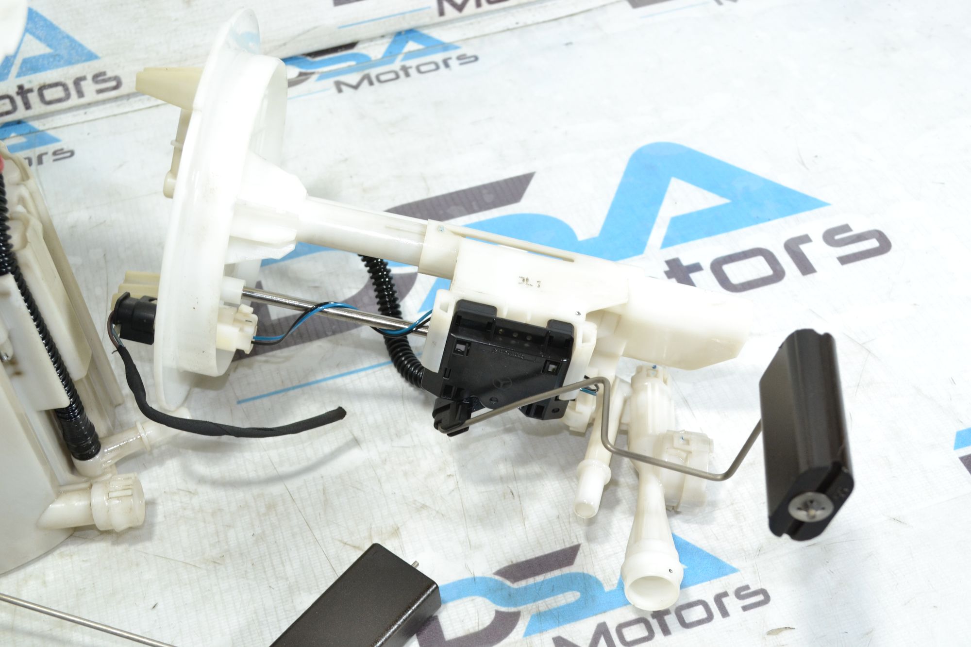 https://ycs.partsauto.market/partsauto-images/thmbs/userImages/b7628e092085f1f91467af1afb6e7630/part/e64af3bf-353c-44e9-9b25-1732017250da_1783345659477.jpg