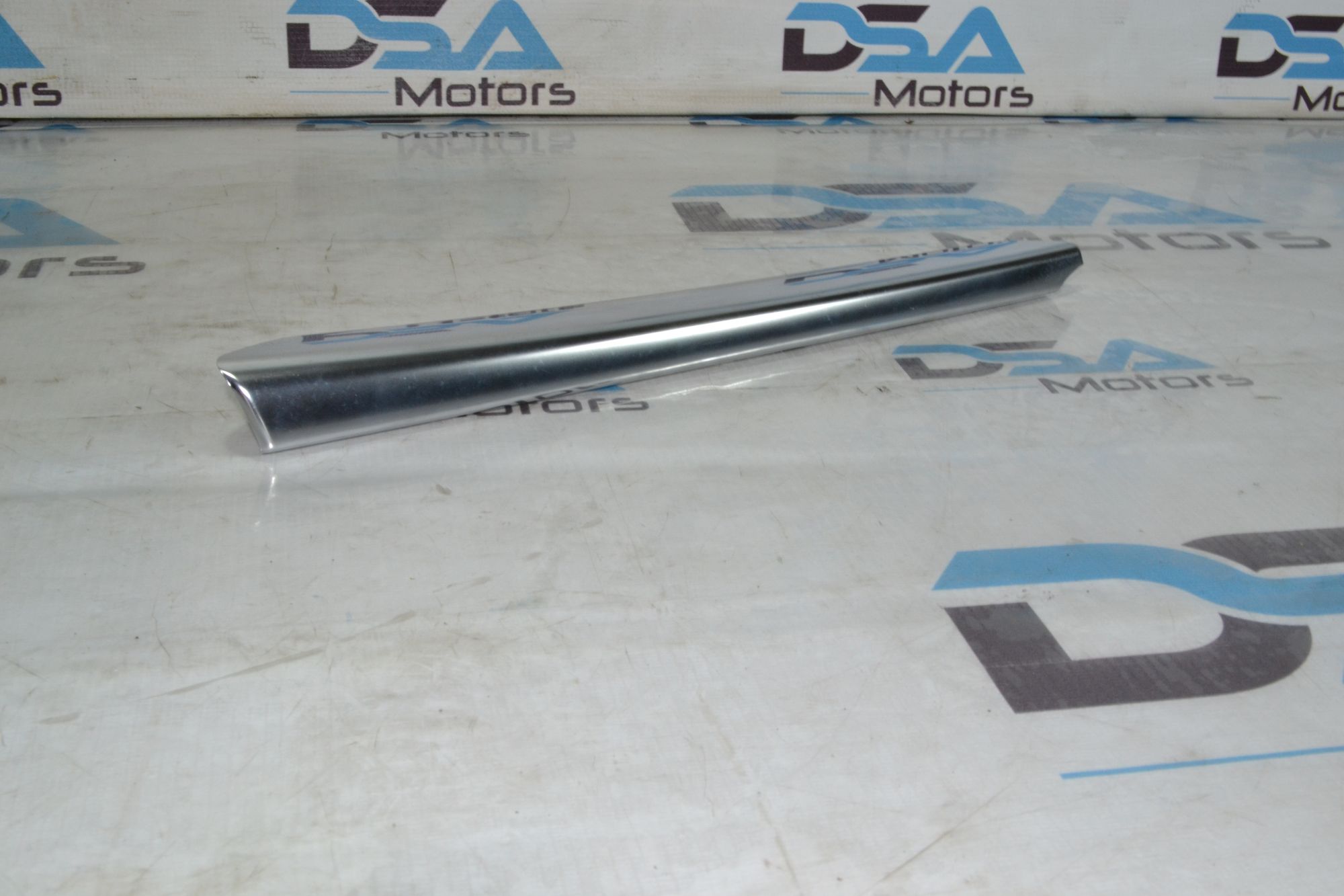 https://ycs.partsauto.market/partsauto-images/thmbs/userImages/b7628e092085f1f91467af1afb6e7630/part/e684df23-ad53-4be0-8303-3be094e44ad2_1779881357868.jpg
