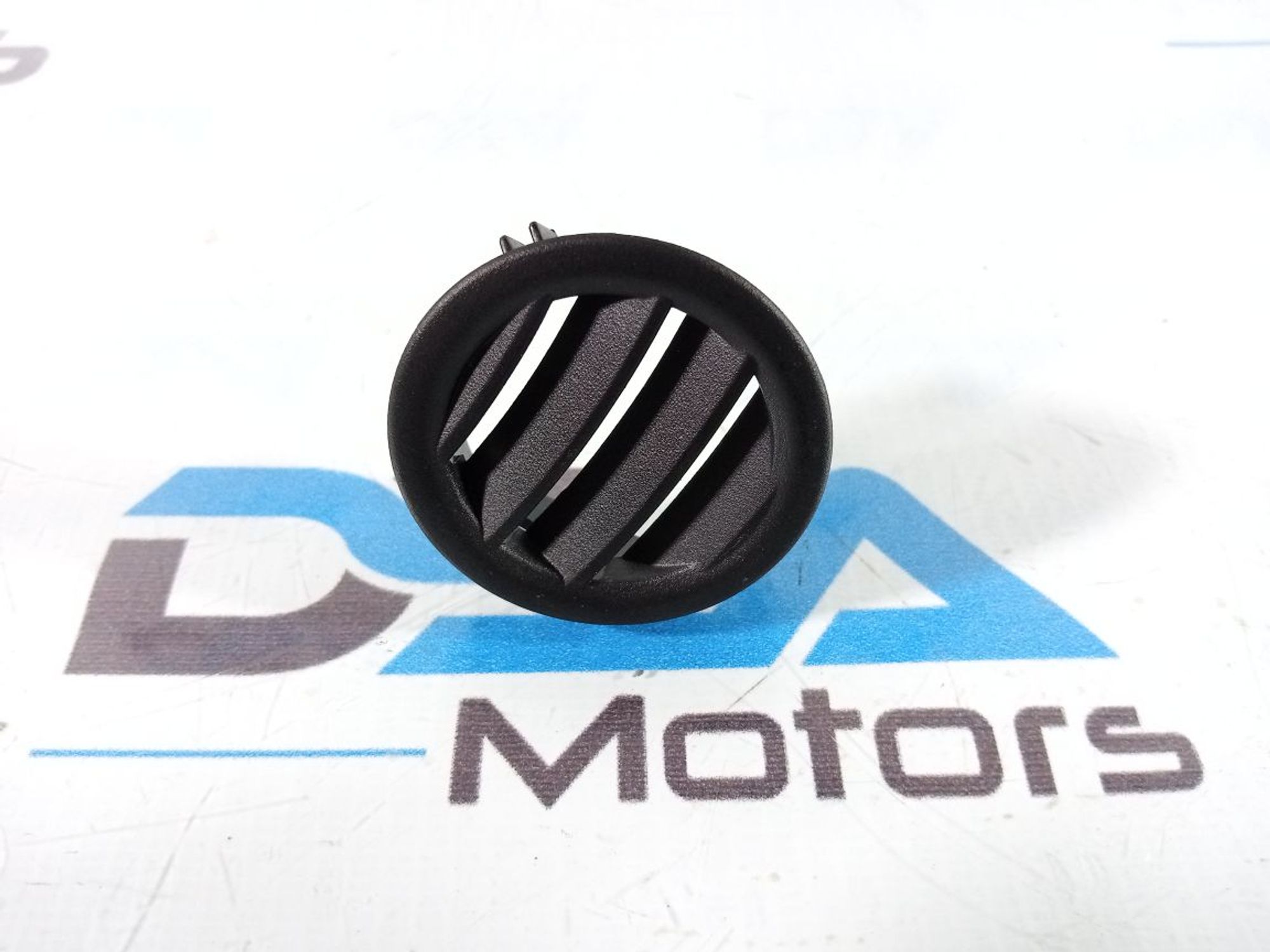 https://ycs.partsauto.market/partsauto-images/thmbs/userImages/b7628e092085f1f91467af1afb6e7630/part/e6c10ff1-8213-4680-b136-96af79bc9d13_1721638596506.jpg