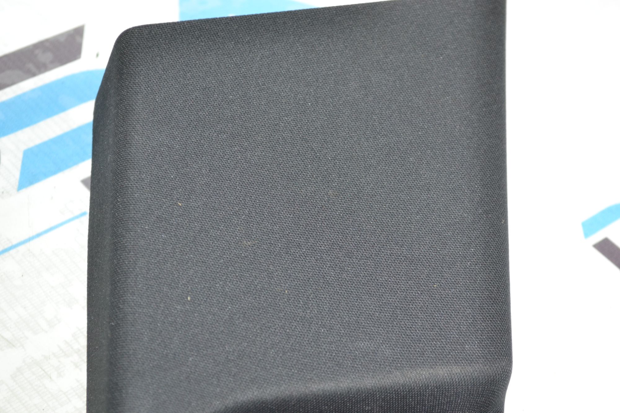 https://ycs.partsauto.market/partsauto-images/thmbs/userImages/b7628e092085f1f91467af1afb6e7630/part/e71d7e0e-e778-4190-997c-655eec168686_1780394702111.jpg