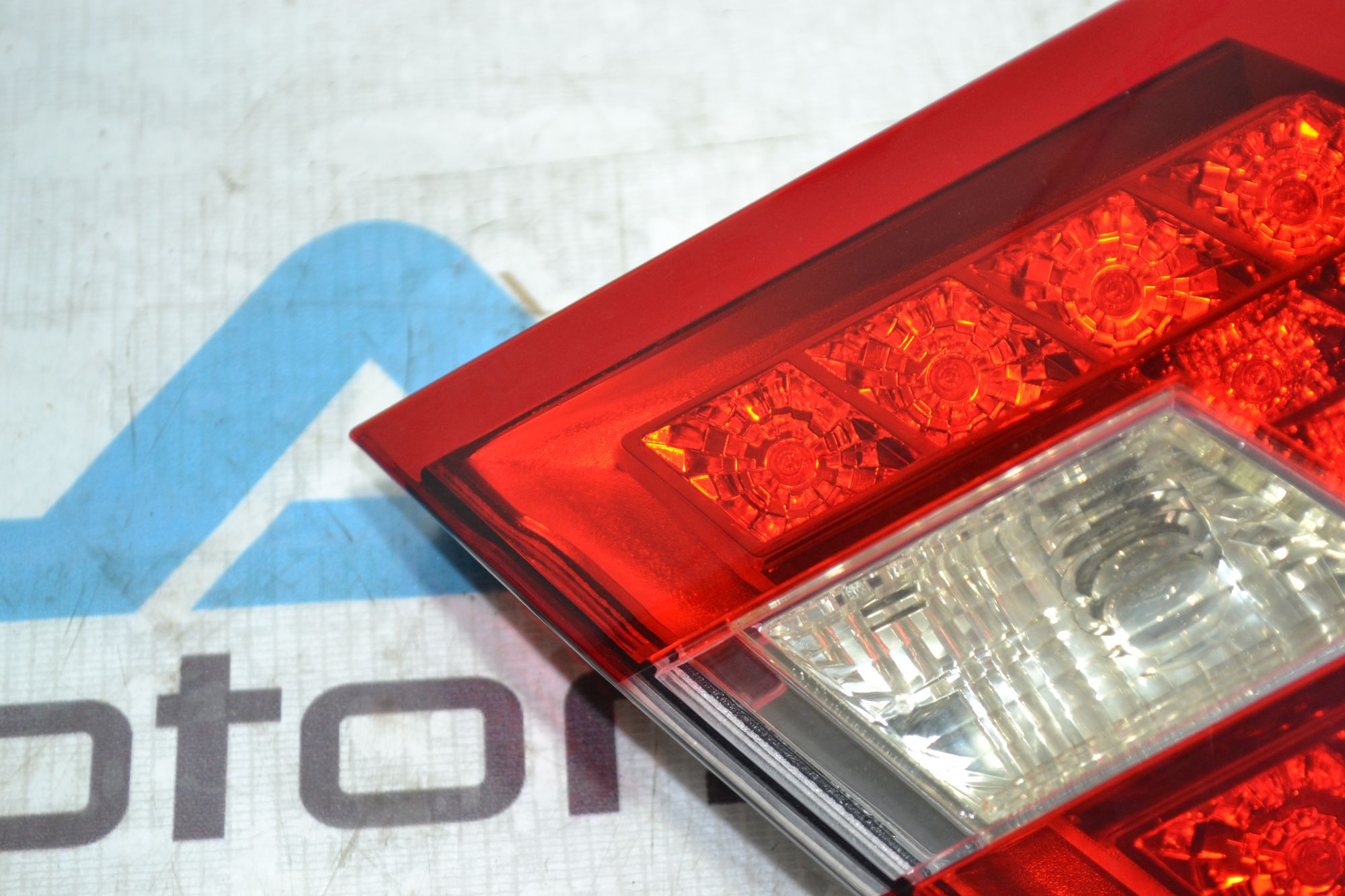 https://ycs.partsauto.market/partsauto-images/thmbs/userImages/b7628e092085f1f91467af1afb6e7630/part/e71de60c-9475-42a3-8755-18fcff2fac51_1784528821218.jpg