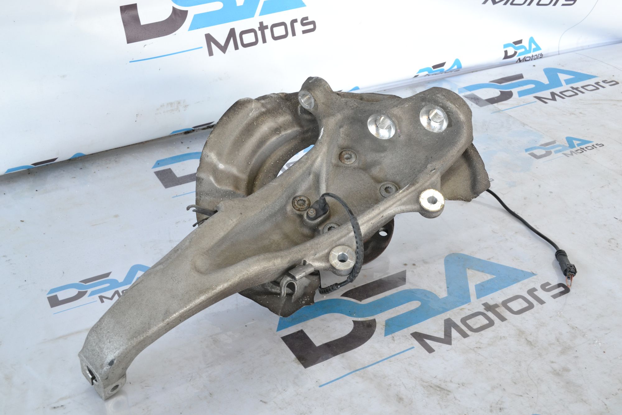 https://ycs.partsauto.market/partsauto-images/thmbs/userImages/b7628e092085f1f91467af1afb6e7630/part/e7deecd7-21ae-4fdd-a0b7-1fda0042a0a9_1781506270444.jpg