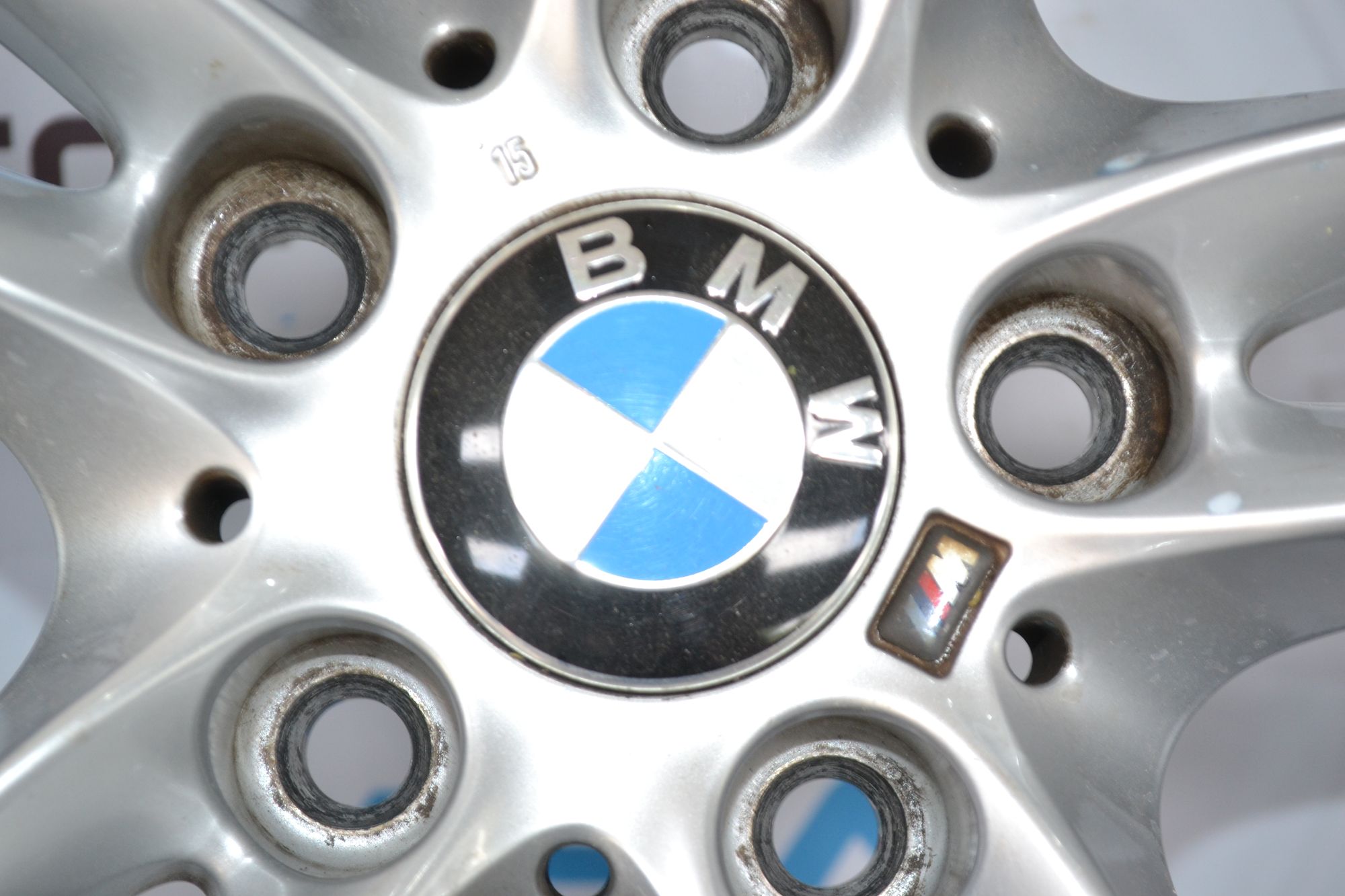https://ycs.partsauto.market/partsauto-images/thmbs/userImages/b7628e092085f1f91467af1afb6e7630/part/e807226f-27e1-4e88-899d-acee040ff264_1780987866829.jpg