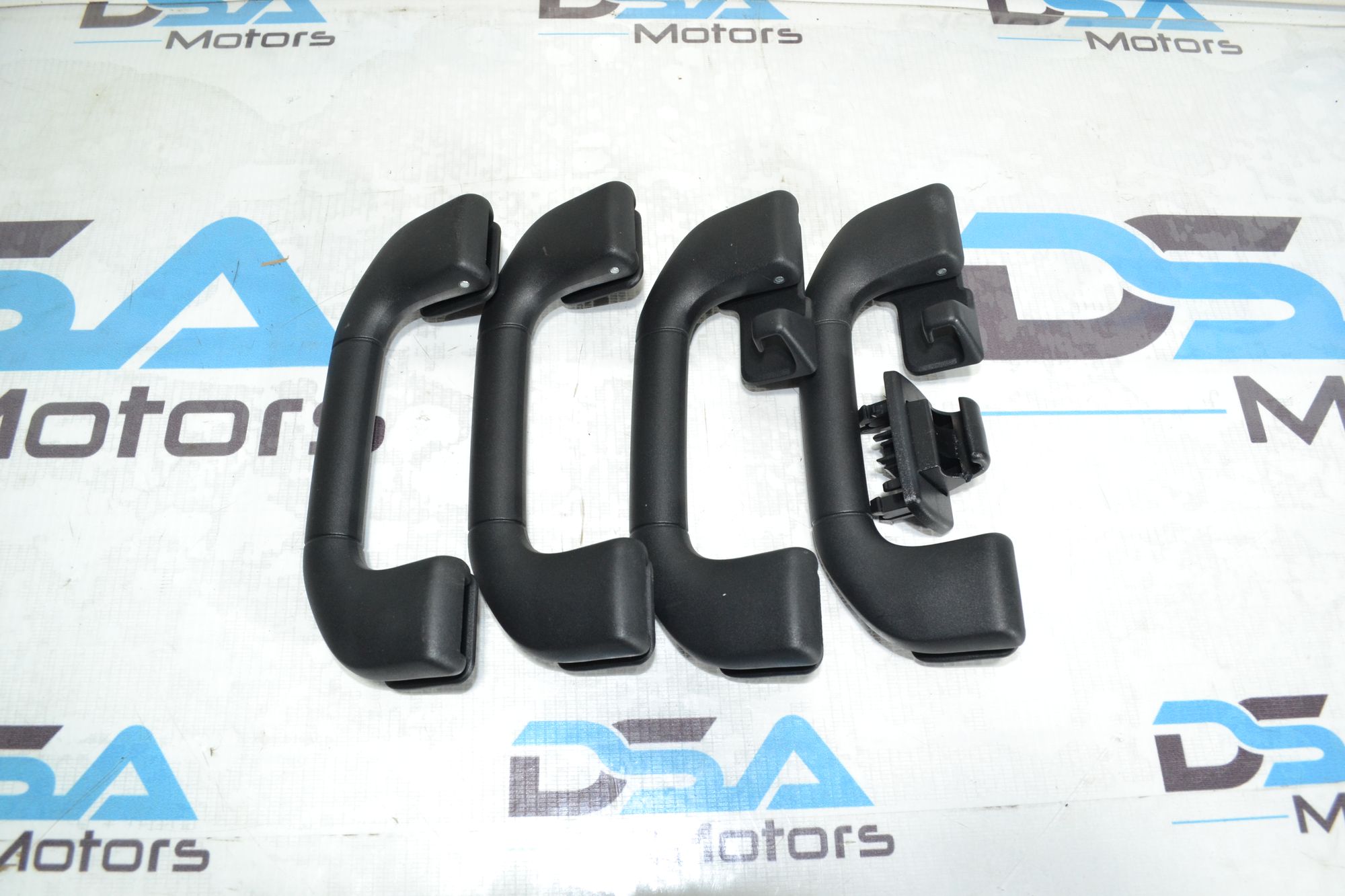 https://ycs.partsauto.market/partsauto-images/thmbs/userImages/b7628e092085f1f91467af1afb6e7630/part/e807257a-8cf3-418d-bdd3-9b4ead5f75f6_1779270774410.jpg