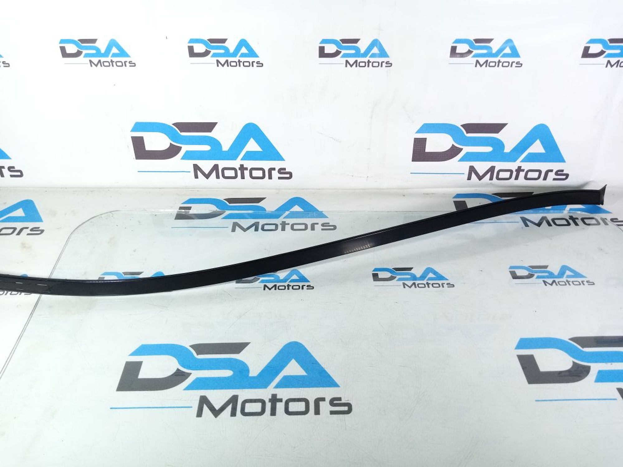 https://ycs.partsauto.market/partsauto-images/thmbs/userImages/b7628e092085f1f91467af1afb6e7630/part/e82e9917-2e97-4e0b-81ca-28b35a42ba3a_1746166795070.jpg