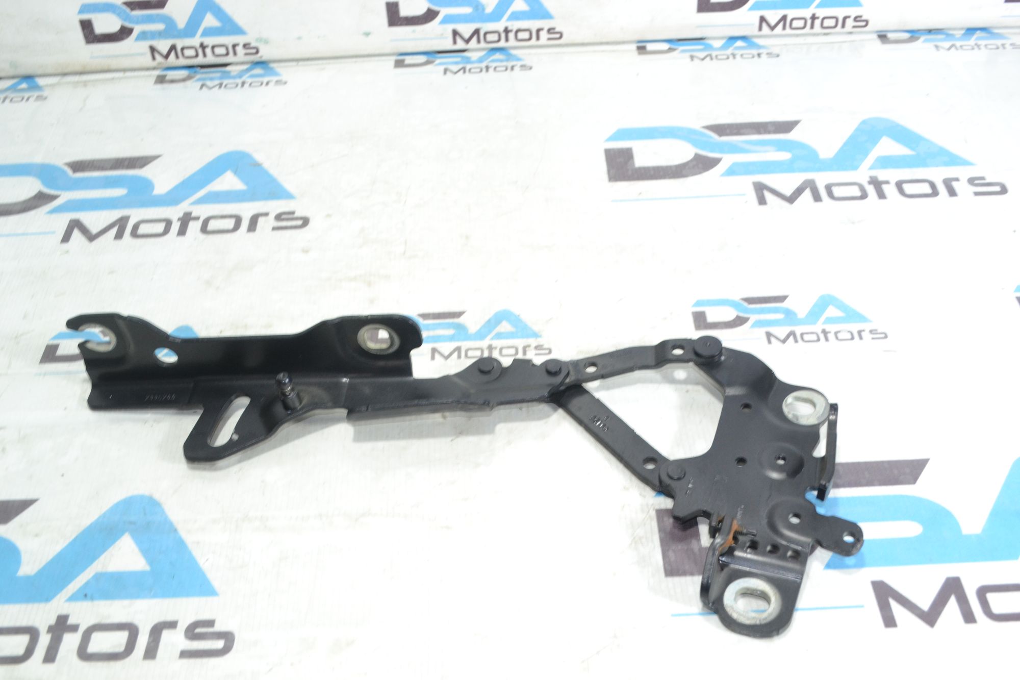 https://ycs.partsauto.market/partsauto-images/thmbs/userImages/b7628e092085f1f91467af1afb6e7630/part/e859b546-1857-4378-aed3-2ccd5faaddfc_1781169828882.jpg