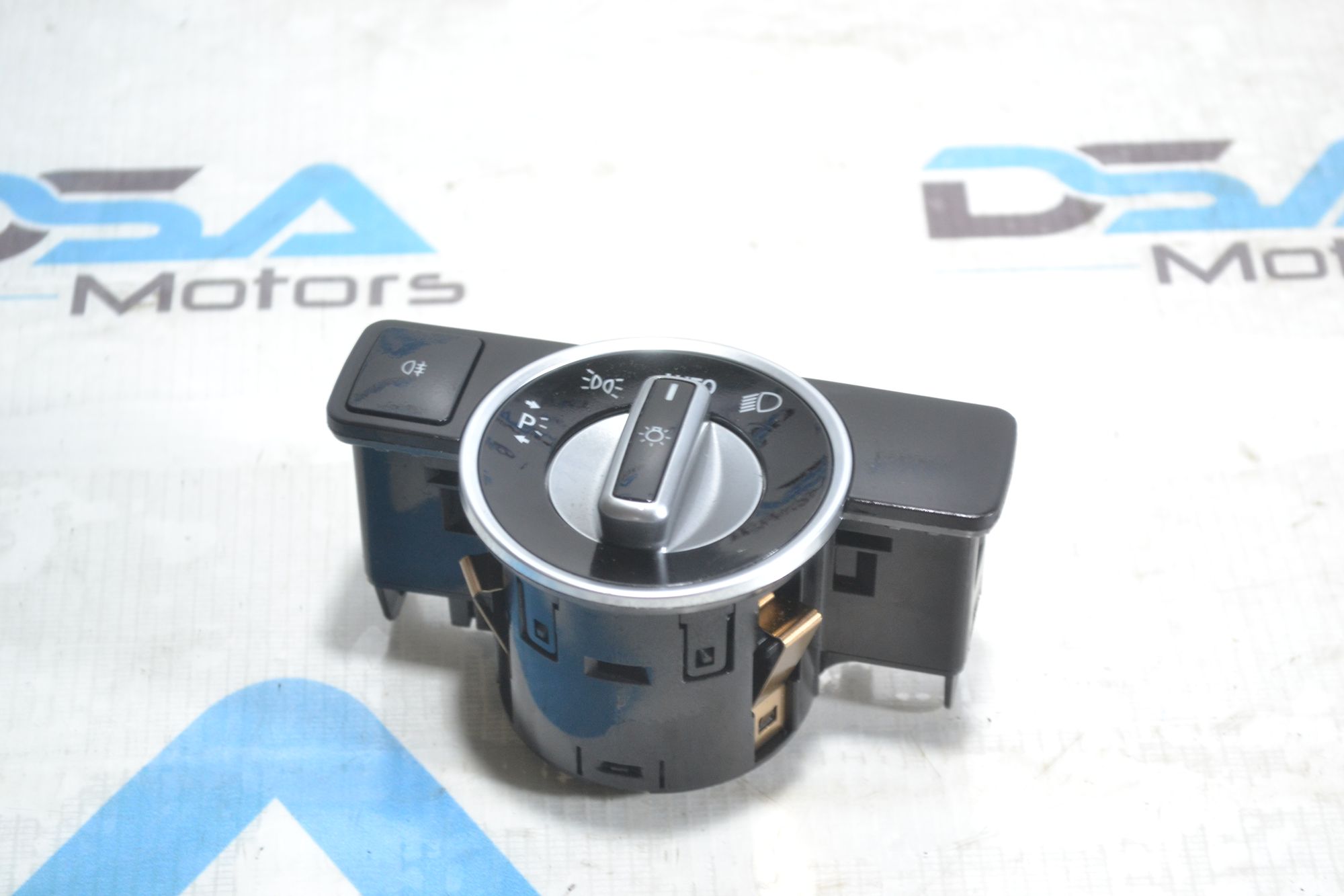https://ycs.partsauto.market/partsauto-images/thmbs/userImages/b7628e092085f1f91467af1afb6e7630/part/e87d00aa-c17a-4599-b787-86f51828ba24_1780991918708.jpg
