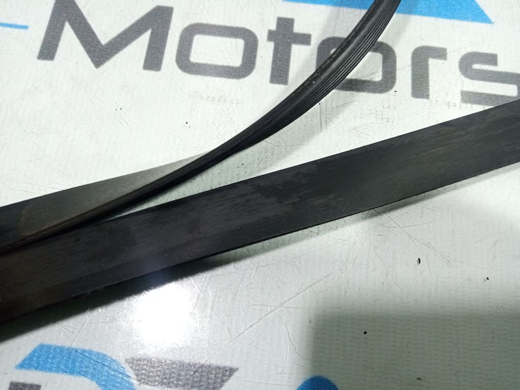https://ycs.partsauto.market/partsauto-images/thmbs/userImages/b7628e092085f1f91467af1afb6e7630/part/e89af3e4-8cb4-49ca-84e4-317ceca7c391_1748968454278.jpg