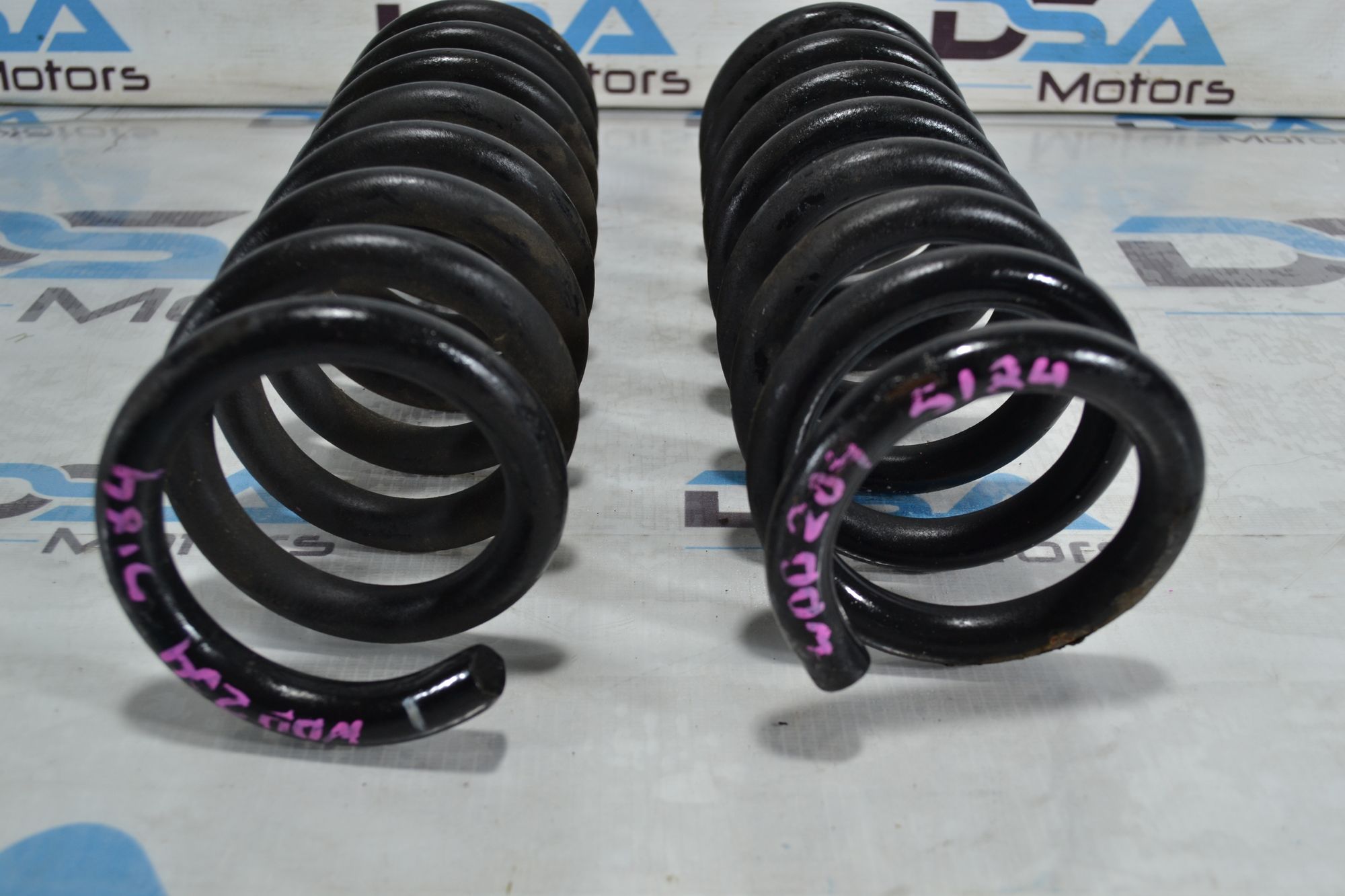 https://ycs.partsauto.market/partsauto-images/thmbs/userImages/b7628e092085f1f91467af1afb6e7630/part/e8d6fe29-2e21-4695-a626-3a10e90952d8_1779176816410.jpg