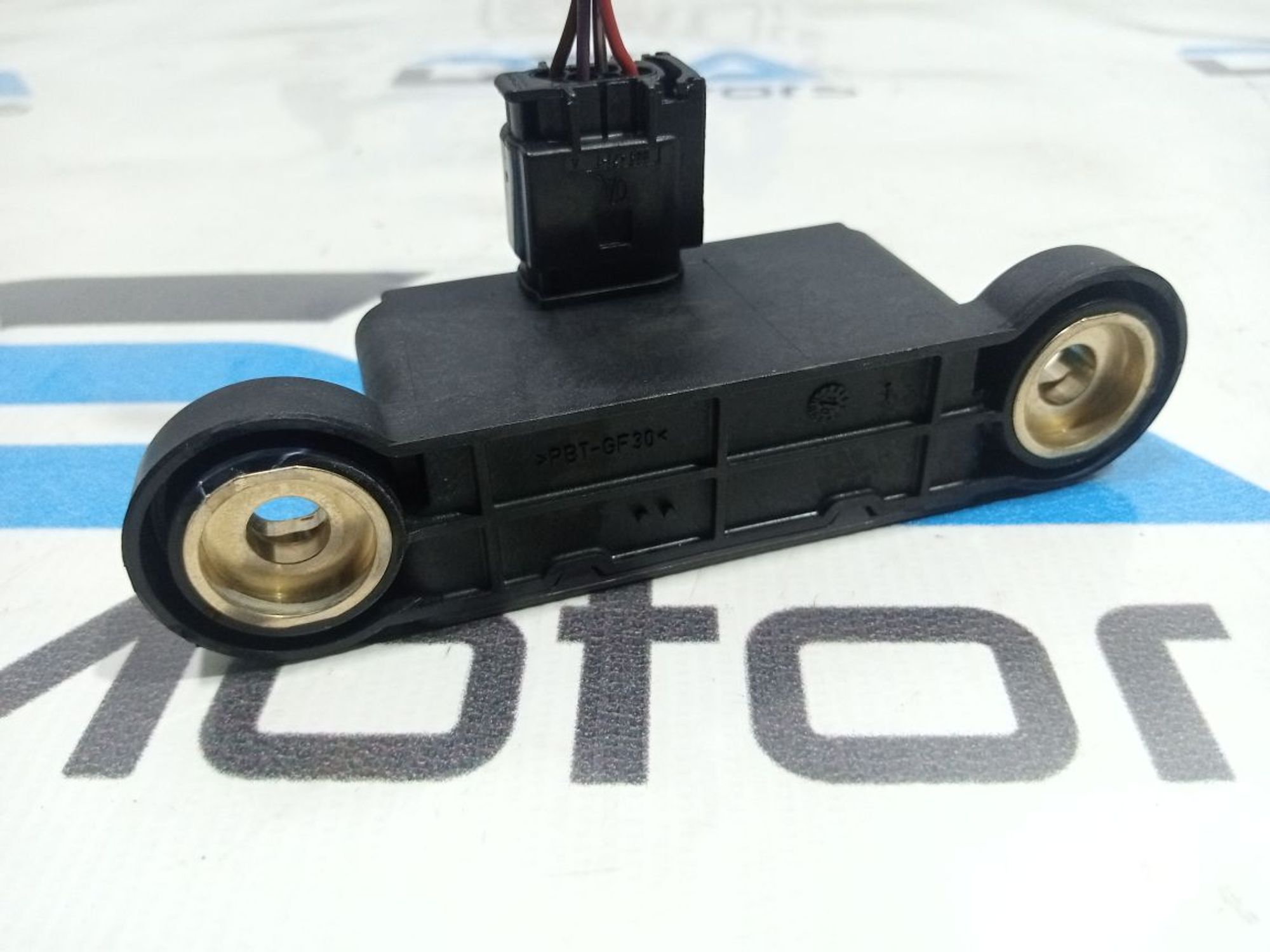 https://ycs.partsauto.market/partsauto-images/thmbs/userImages/b7628e092085f1f91467af1afb6e7630/part/e8e55c45-2c1c-4858-a241-f1a7f60d7be4_1750177179803.jpg