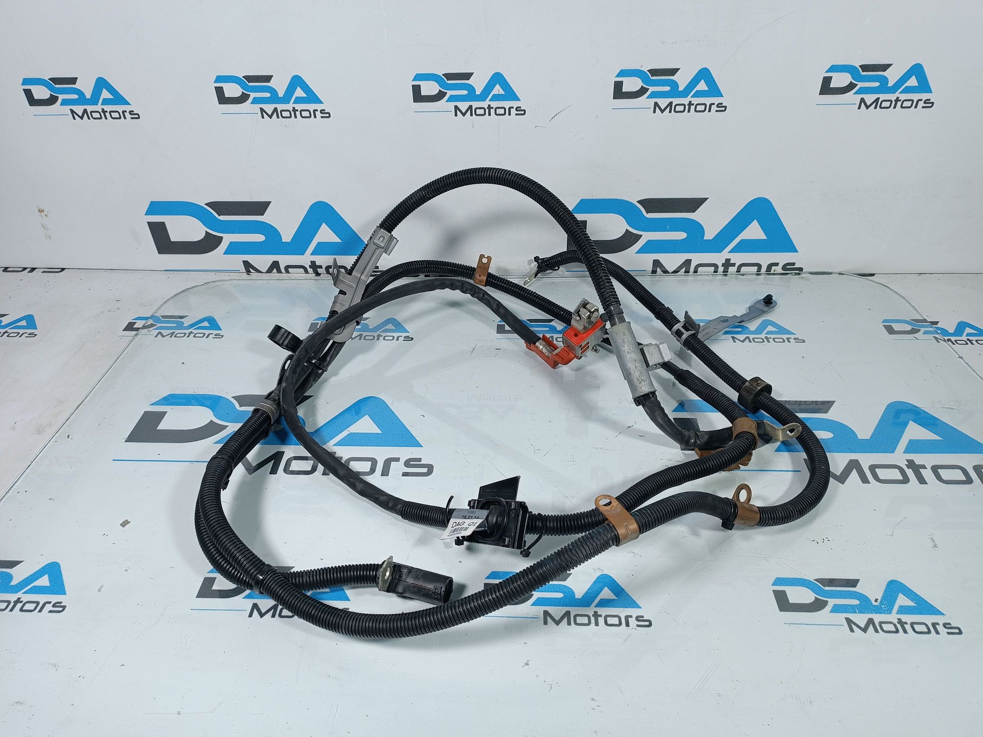 https://ycs.partsauto.market/partsauto-images/thmbs/userImages/b7628e092085f1f91467af1afb6e7630/part/e9bb0031-768e-4e99-8bb7-73f9a7ae61bf_1700203601278.jpg