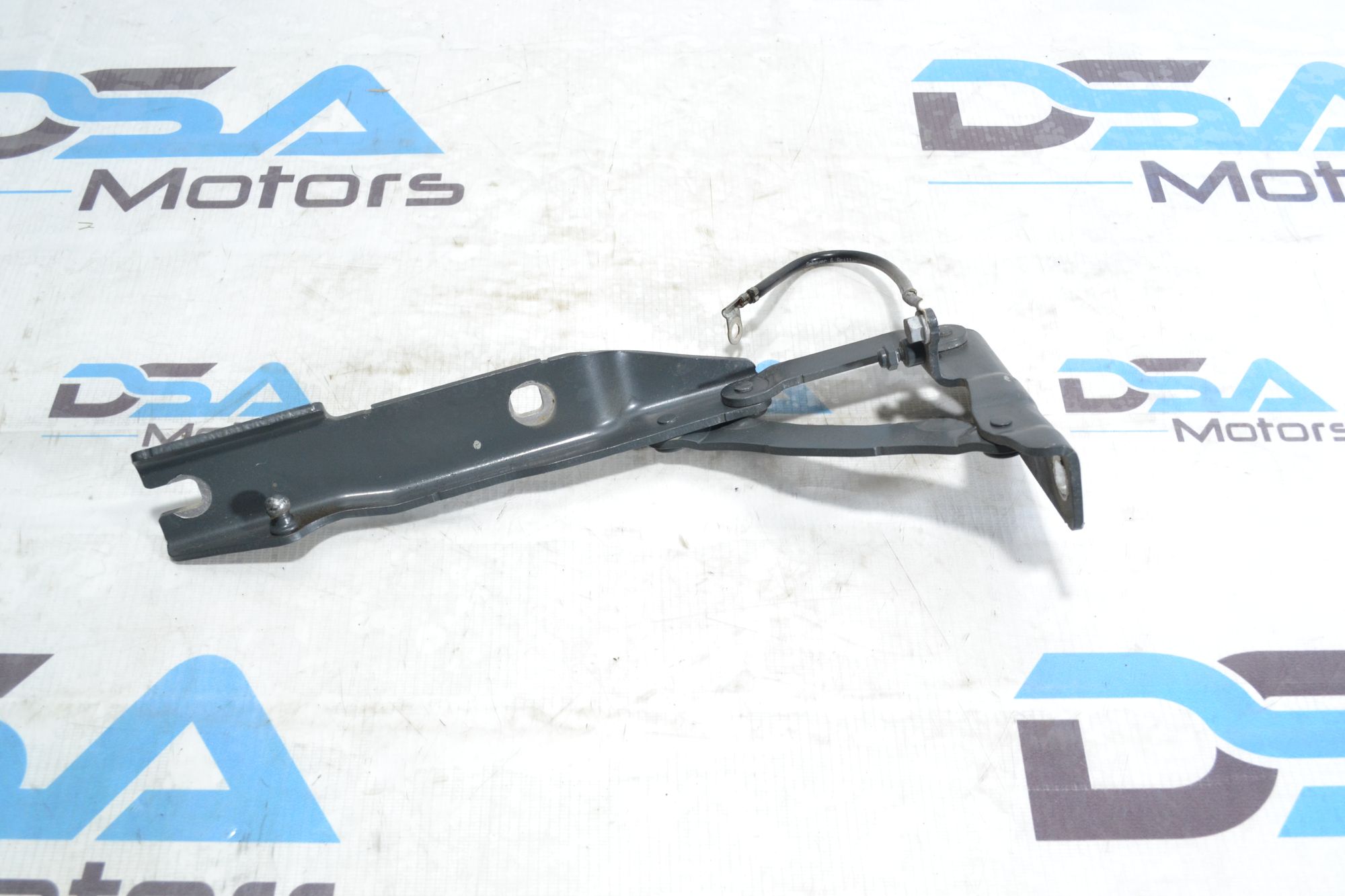 https://ycs.partsauto.market/partsauto-images/thmbs/userImages/b7628e092085f1f91467af1afb6e7630/part/e9dbe610-02b5-46a6-89b9-a21977bbe566_1780551777820.jpg
