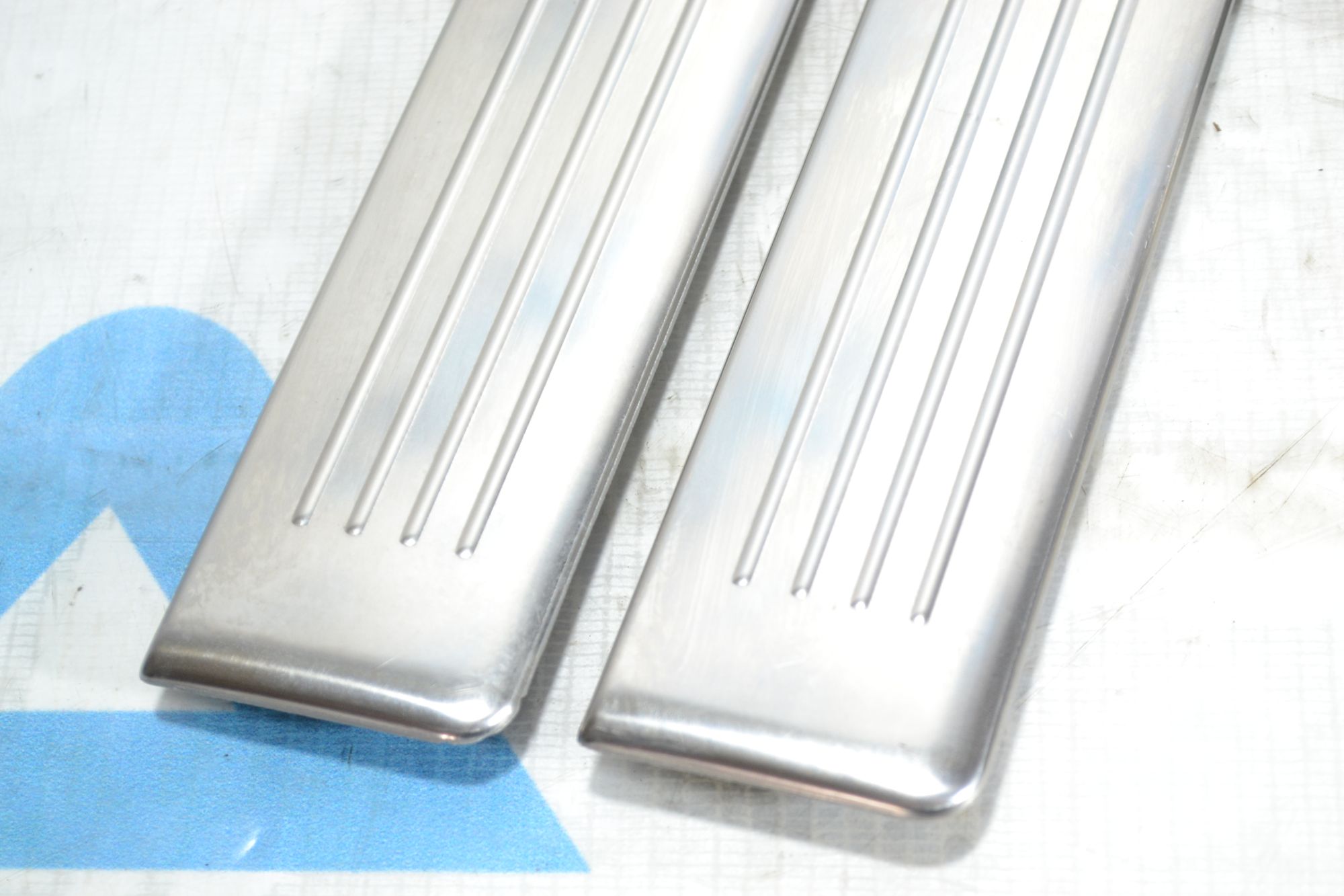 https://ycs.partsauto.market/partsauto-images/thmbs/userImages/b7628e092085f1f91467af1afb6e7630/part/ea6aef93-1ee7-48f9-b145-426fa2eeccd8_1781161716766.jpg