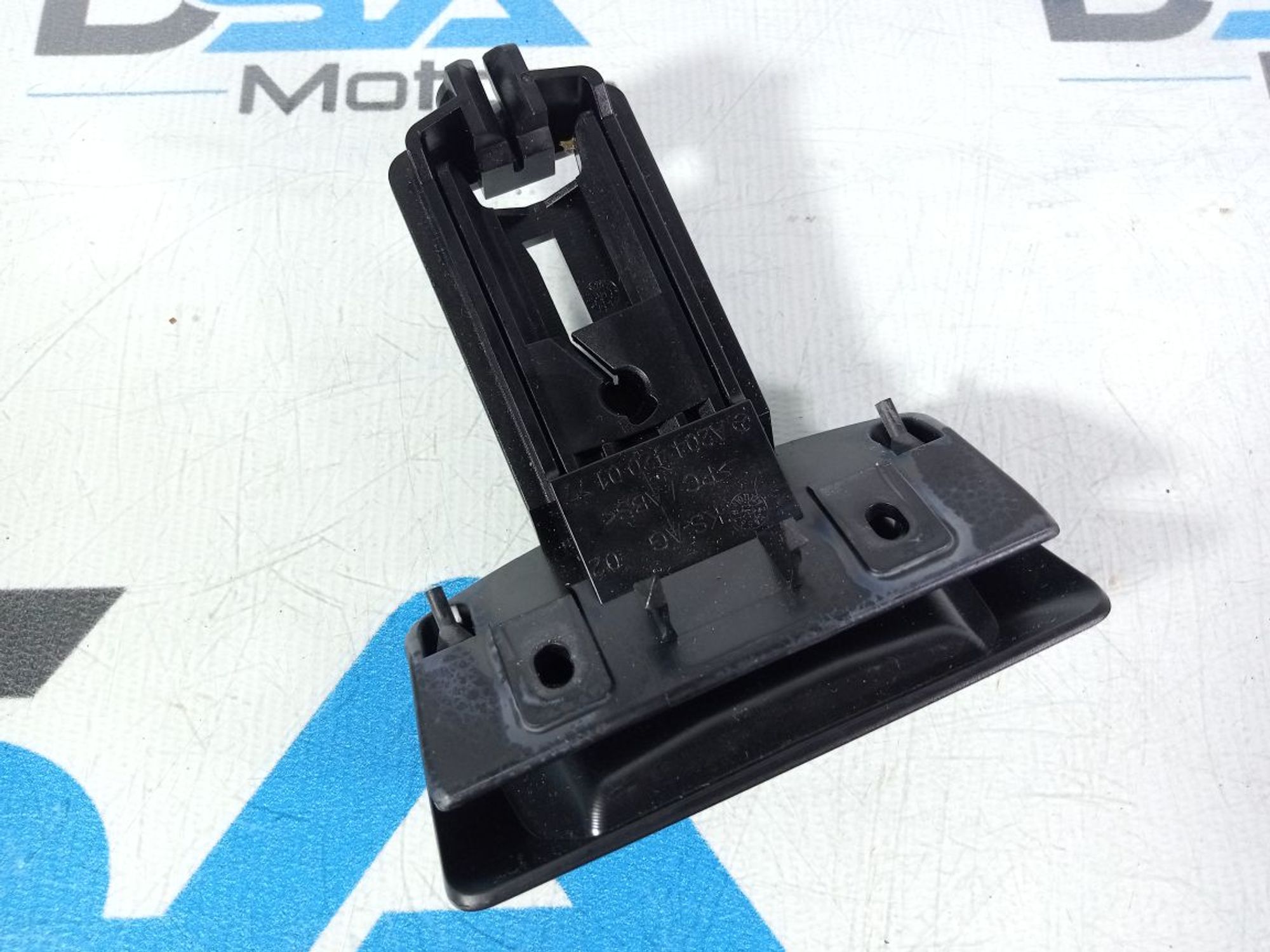 https://ycs.partsauto.market/partsauto-images/thmbs/userImages/b7628e092085f1f91467af1afb6e7630/part/ea6fa8de-c4f3-4c4f-a131-a524ffa2d251_1746542628793.jpg