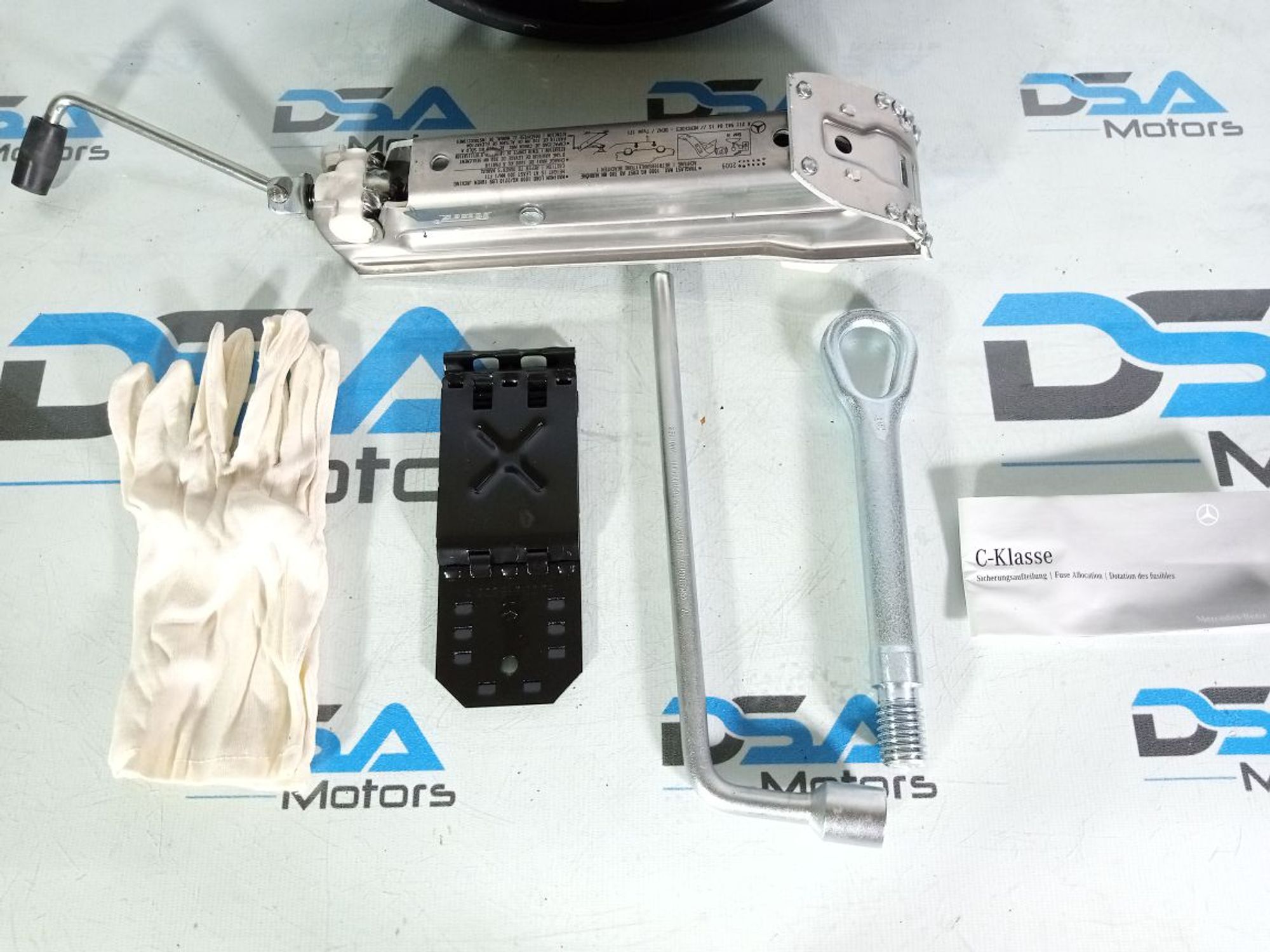 https://ycs.partsauto.market/partsauto-images/thmbs/userImages/b7628e092085f1f91467af1afb6e7630/part/ea90dfcb-fe8c-4961-b7b8-d47af4891545_1745406749440.jpg