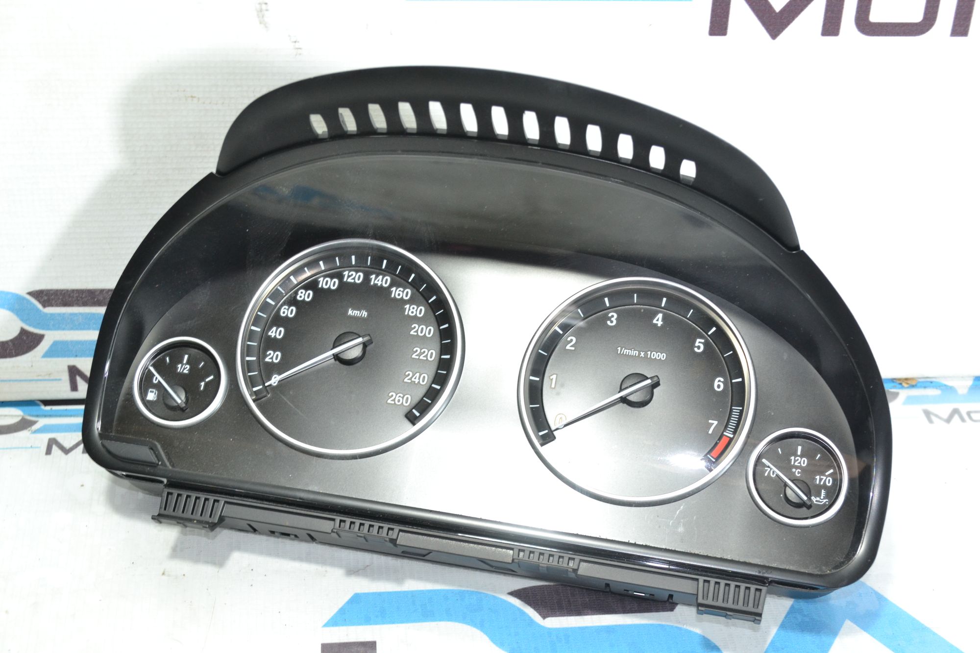 https://ycs.partsauto.market/partsauto-images/thmbs/userImages/b7628e092085f1f91467af1afb6e7630/part/eadbd42e-ba64-4d31-bd37-cef8c79ca1c1_1780063776450.jpg