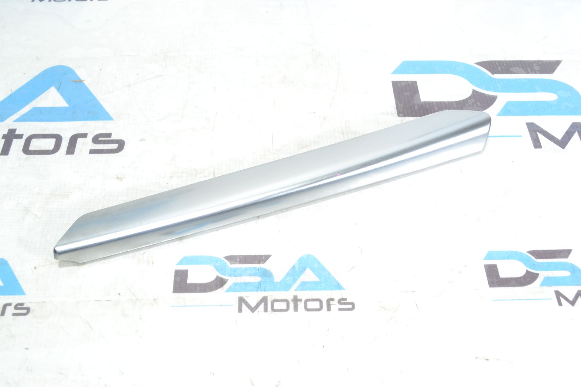 https://ycs.partsauto.market/partsauto-images/thmbs/userImages/b7628e092085f1f91467af1afb6e7630/part/eb232476-245c-49a2-b528-f34847486f82_1781156806485.jpg