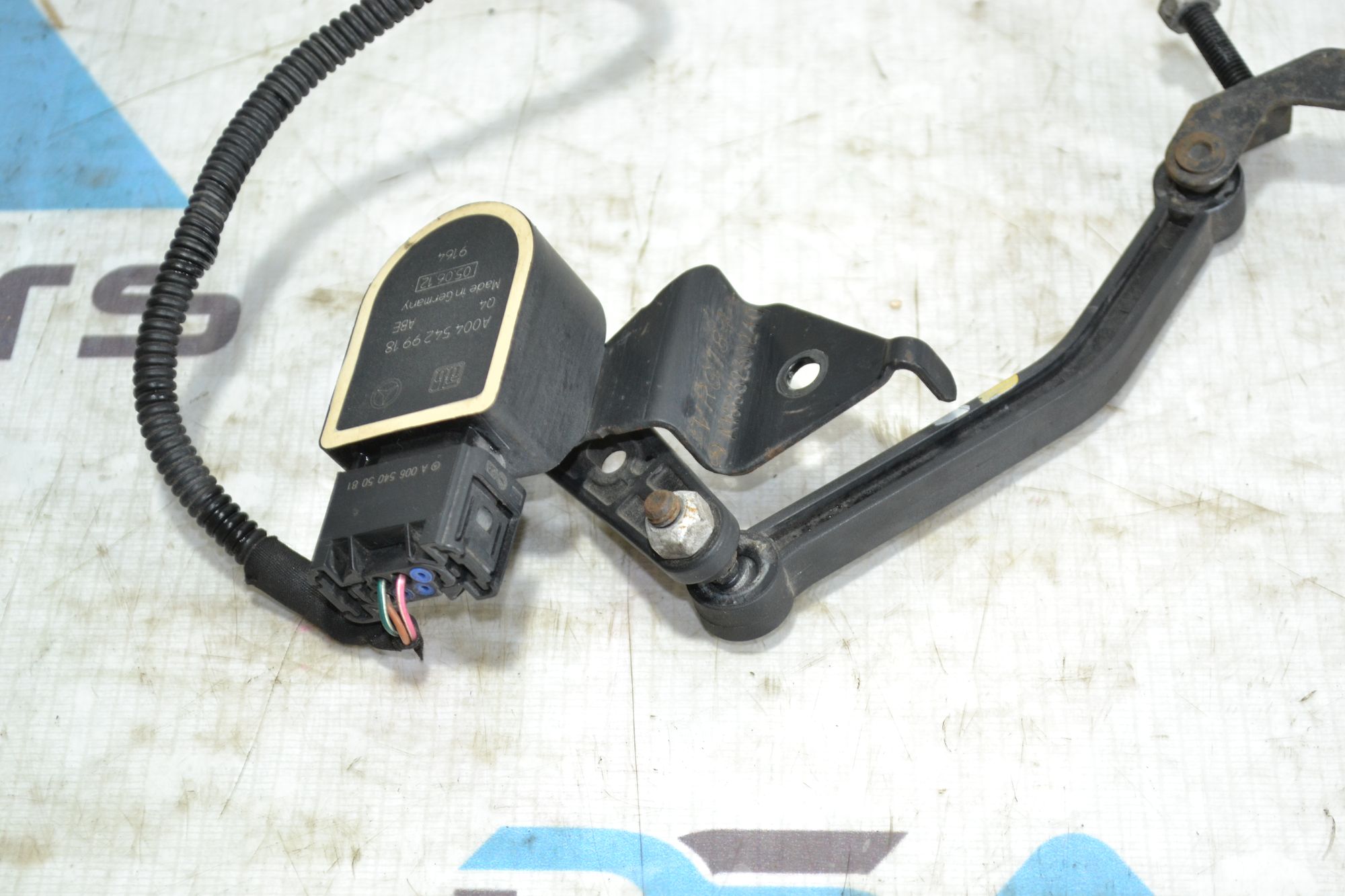 https://ycs.partsauto.market/partsauto-images/thmbs/userImages/b7628e092085f1f91467af1afb6e7630/part/eb44cb72-b5b2-4453-98a4-5c29980bd487_1785737440452.jpg