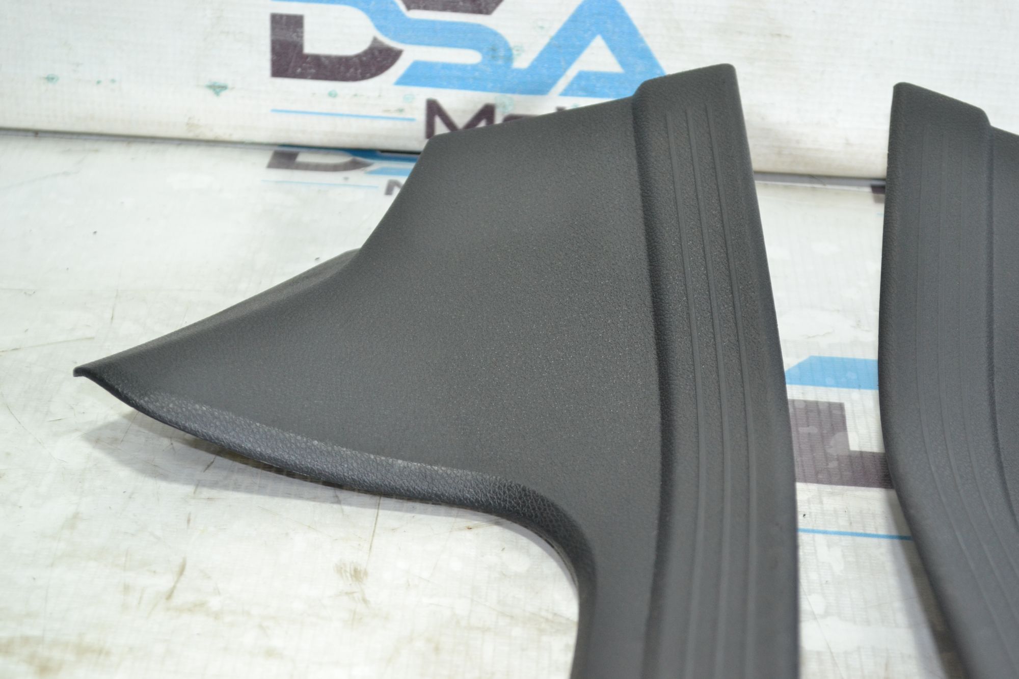 https://ycs.partsauto.market/partsauto-images/thmbs/userImages/b7628e092085f1f91467af1afb6e7630/part/eb647b8f-80c5-41e6-878c-91ec76b00a66_1781271220677.jpg