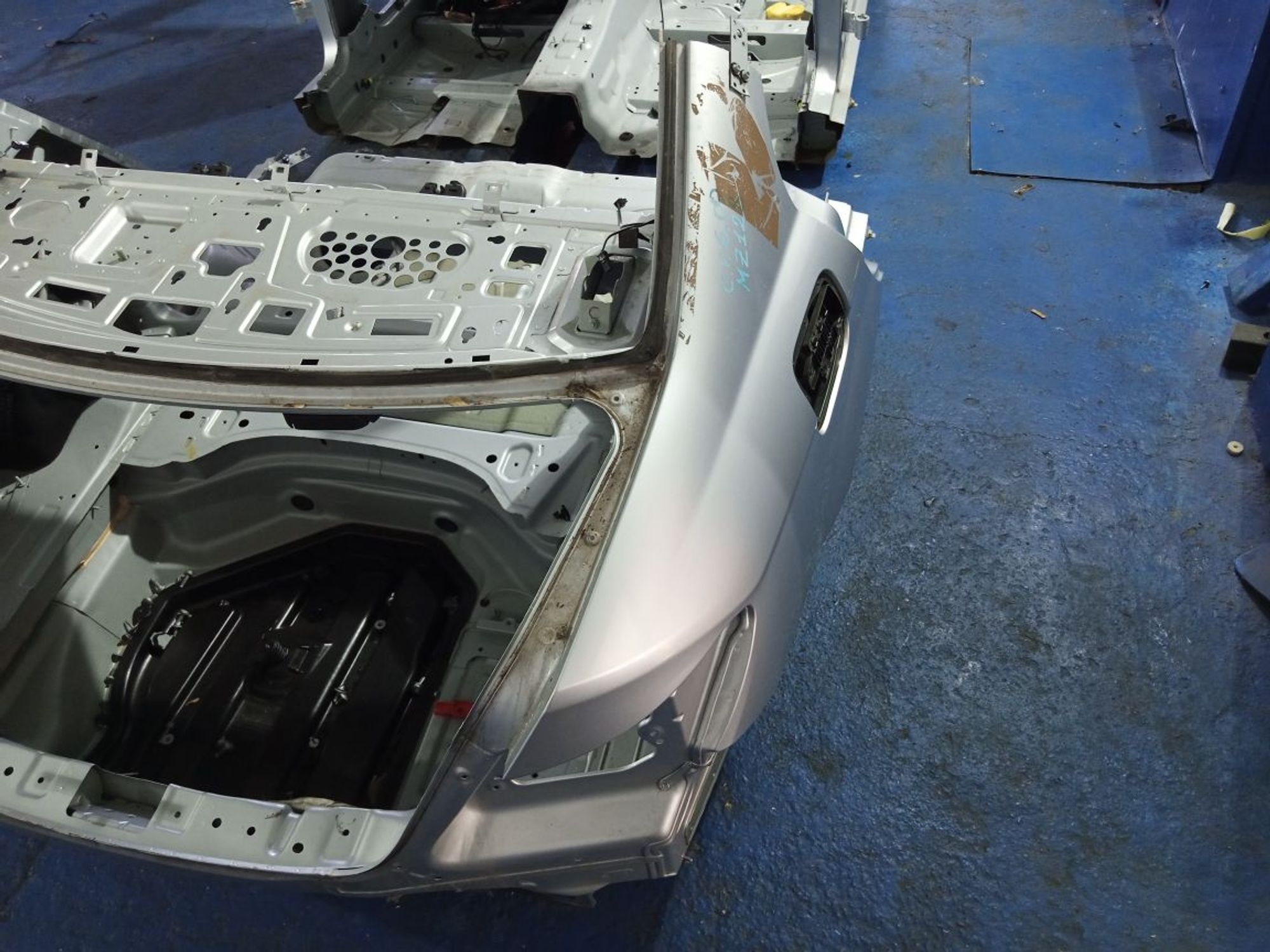 https://ycs.partsauto.market/partsauto-images/thmbs/userImages/b7628e092085f1f91467af1afb6e7630/part/eb6ce54f-ad8b-4915-b78f-3ac8b058a8a2_1736513843151.jpg