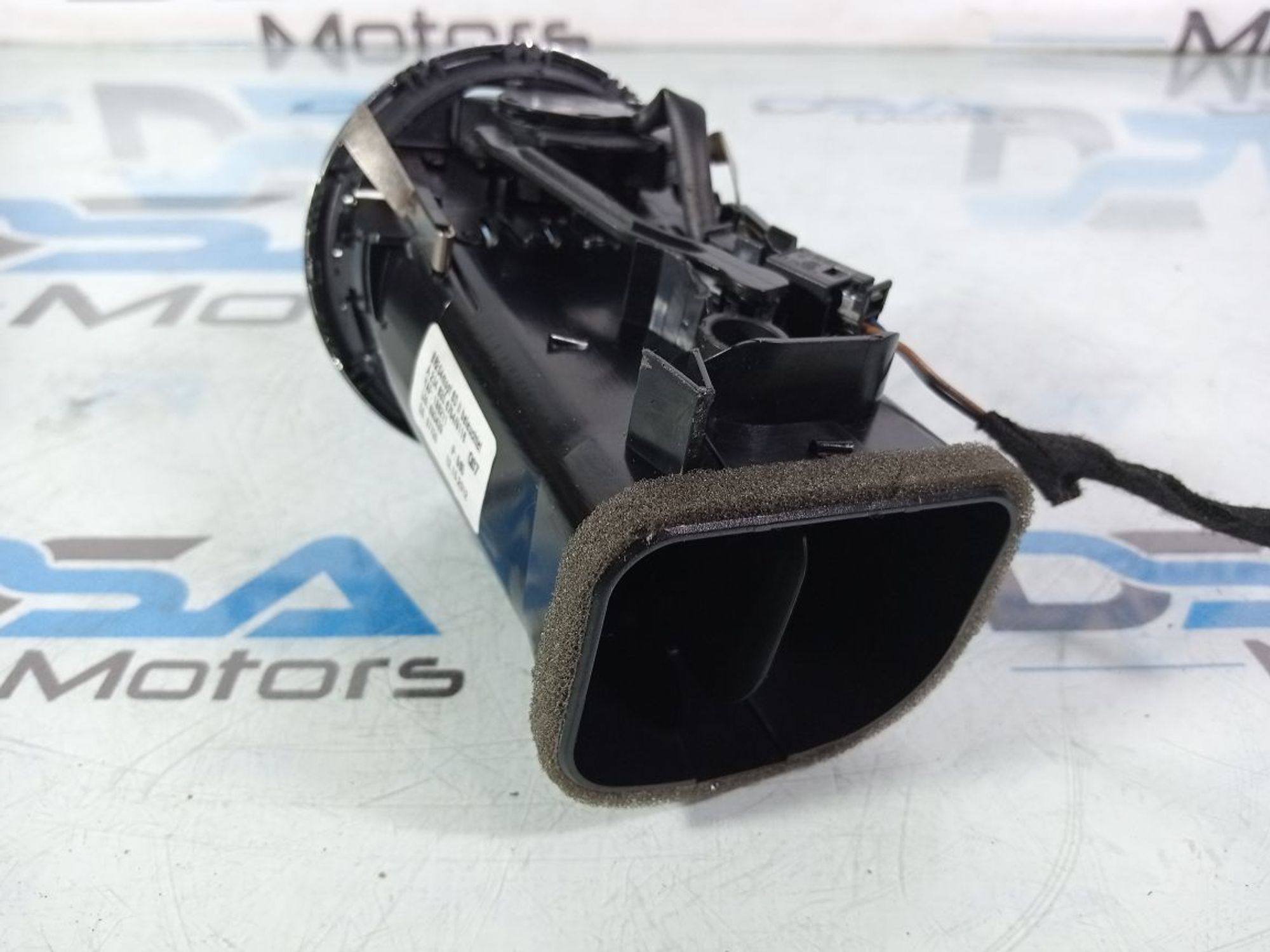https://ycs.partsauto.market/partsauto-images/thmbs/userImages/b7628e092085f1f91467af1afb6e7630/part/eba1e391-4906-4687-82b8-5680cd84c109_1737035825071.jpg