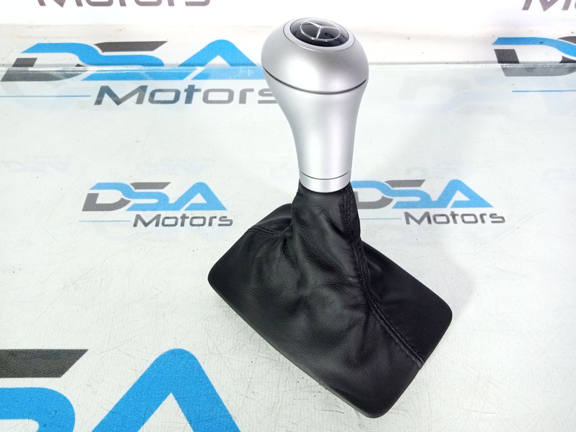 https://ycs.partsauto.market/partsauto-images/thmbs/userImages/b7628e092085f1f91467af1afb6e7630/part/ebe0b372-ae44-49a2-8bc1-b7ec11030368_1745408411431.jpg
