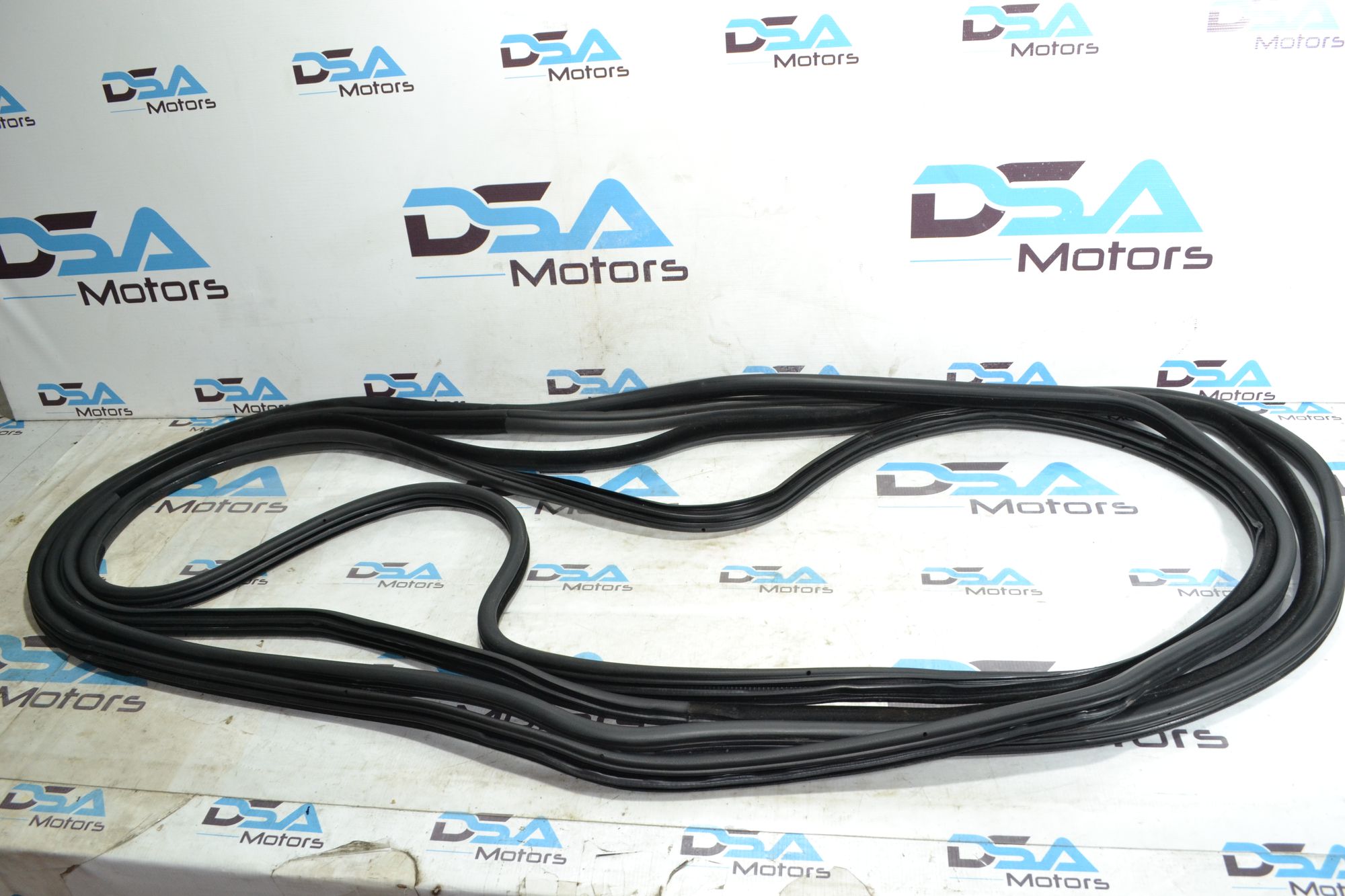 https://ycs.partsauto.market/partsauto-images/thmbs/userImages/b7628e092085f1f91467af1afb6e7630/part/ebfb8b82-f2ba-4a40-af56-fa1ff3c3f462_1783062413187.jpg