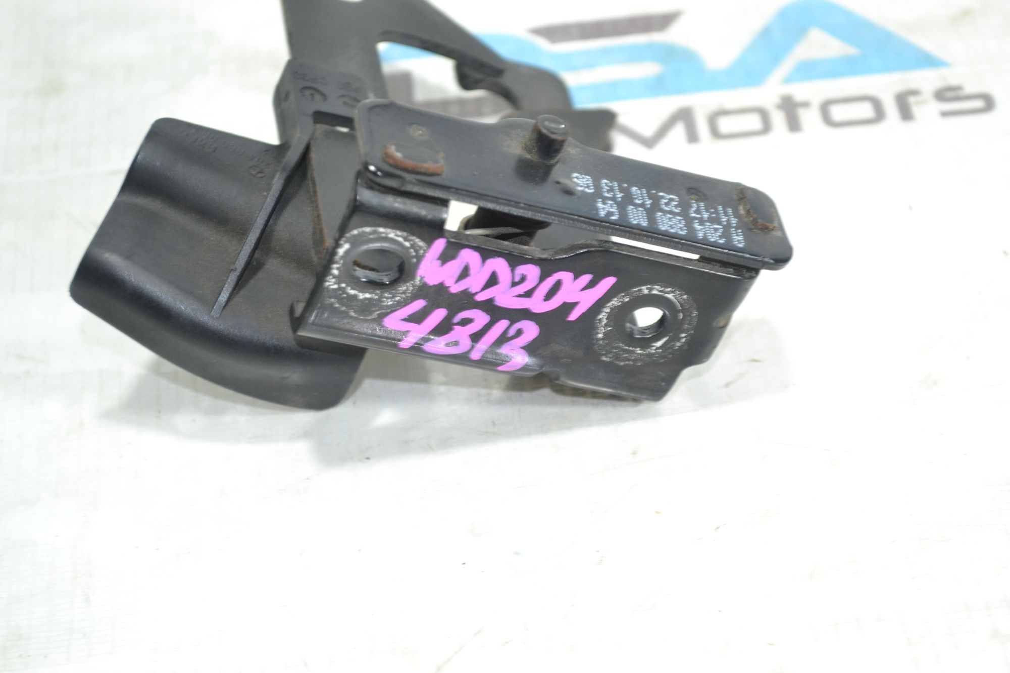 https://ycs.partsauto.market/partsauto-images/thmbs/userImages/b7628e092085f1f91467af1afb6e7630/part/ec1931ce-d014-4482-a889-ea0d8279e144_1781005218124.jpg