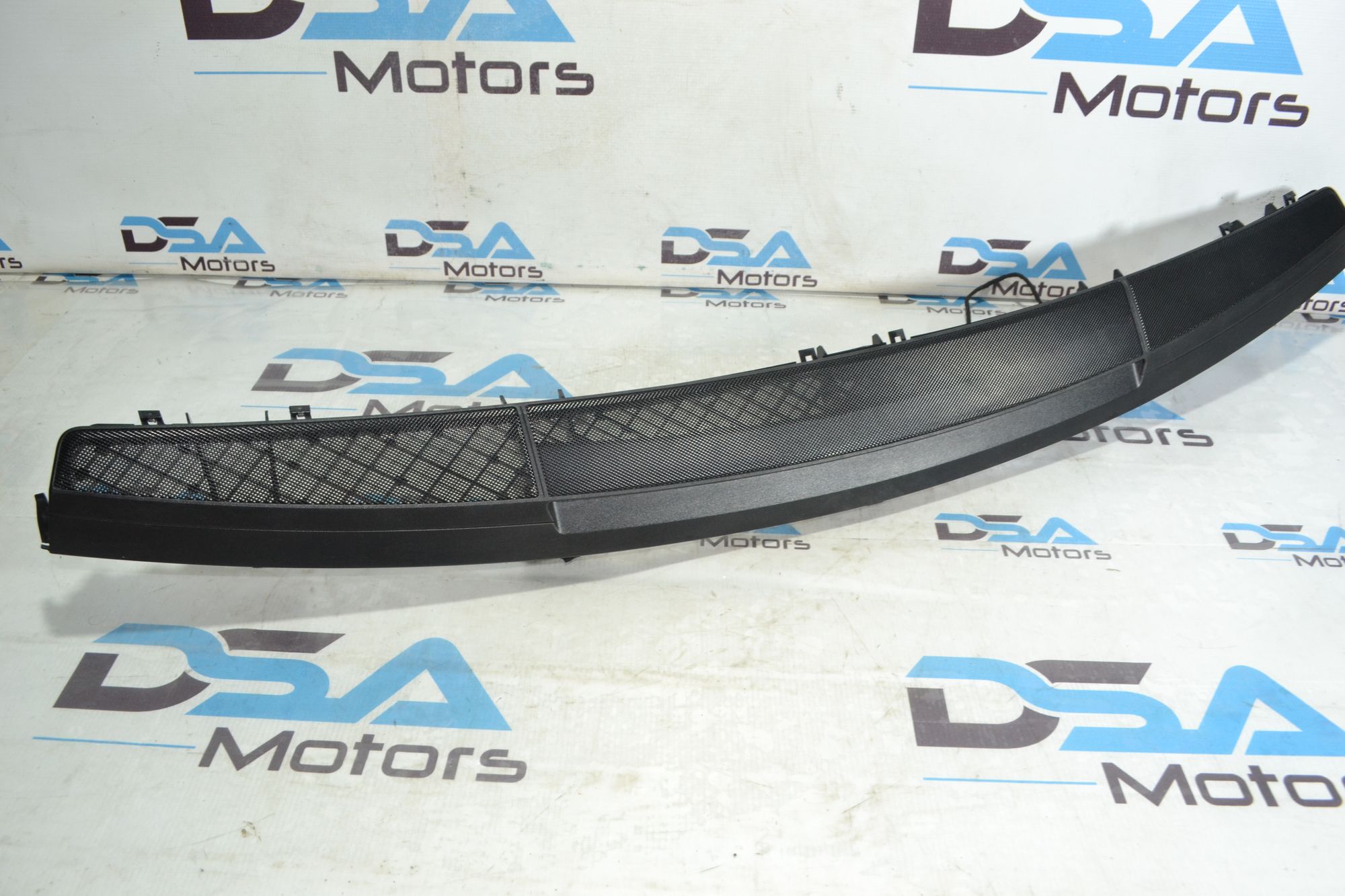 https://ycs.partsauto.market/partsauto-images/thmbs/userImages/b7628e092085f1f91467af1afb6e7630/part/ec307170-745d-47e0-a9ac-d72466e24396_1781250112974.jpg
